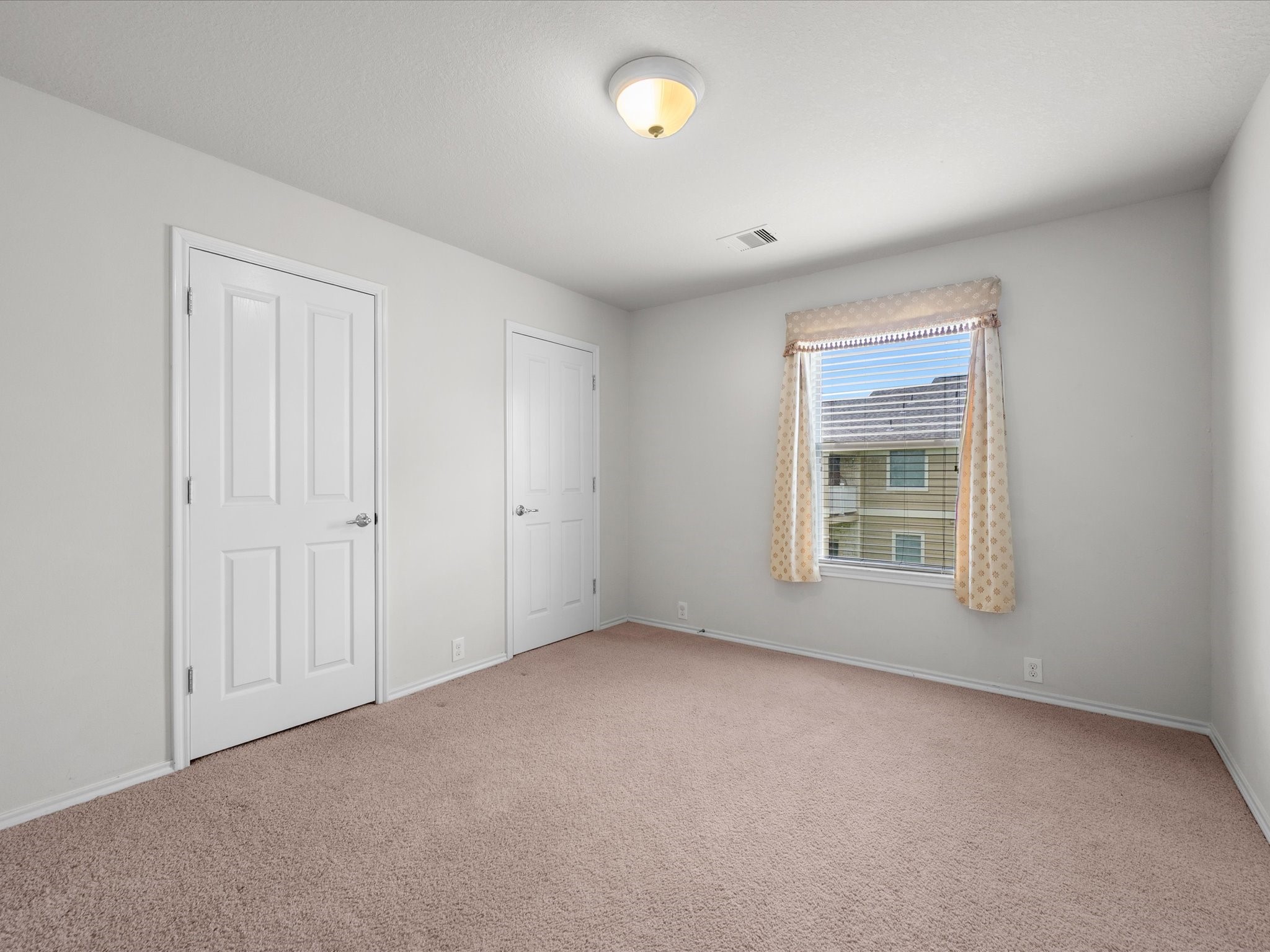 13600 Breton Ridge Street 31c Property Photo 23