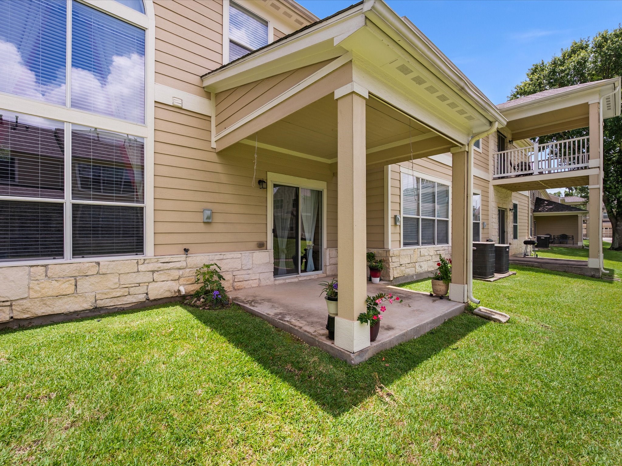 13600 Breton Ridge Street 31c Property Photo 27
