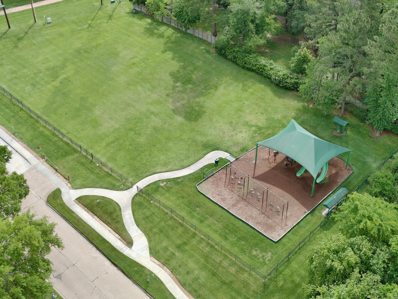 12100 Melville Drive 302c Property Photo 6