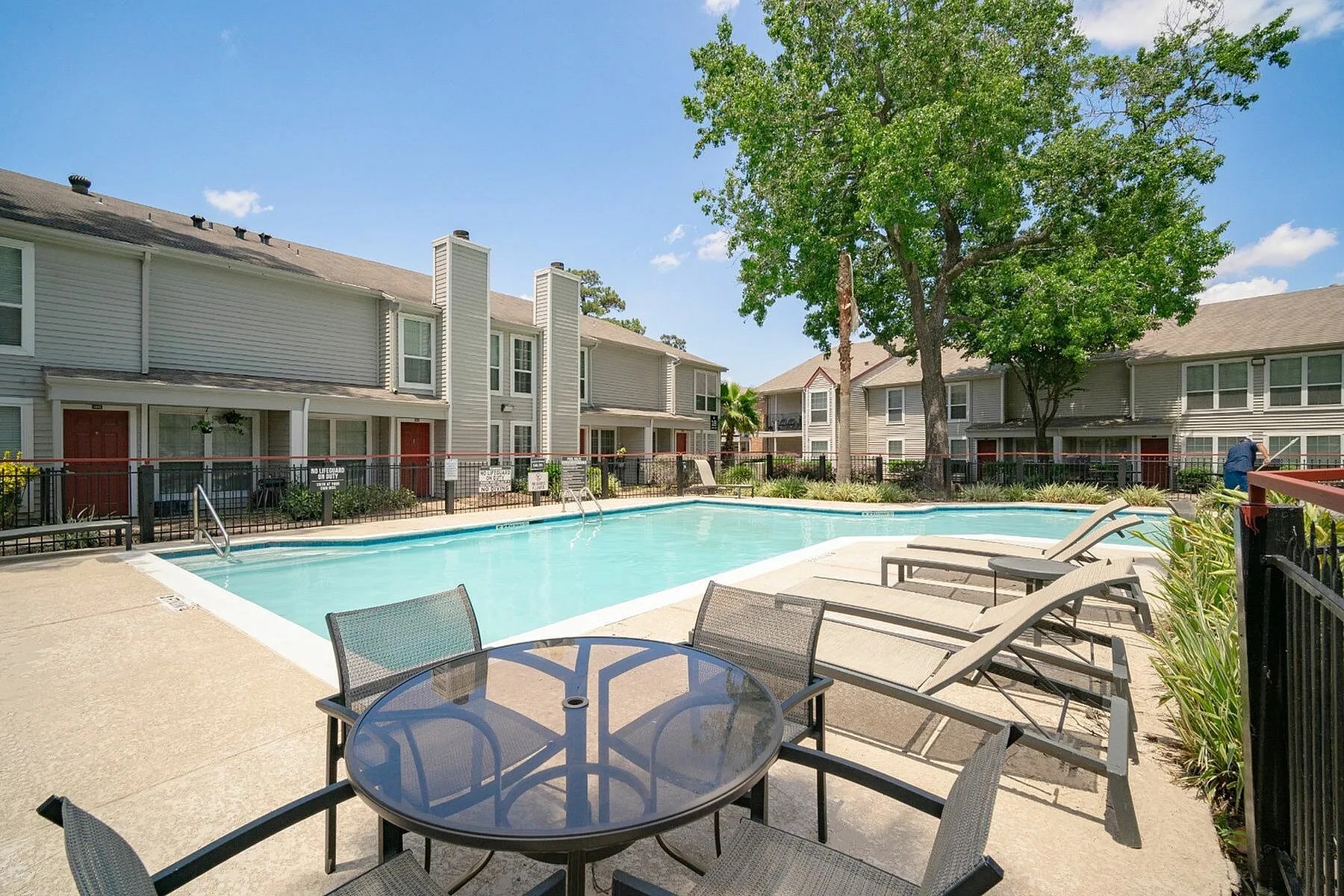 12800 Woodforest Boulevard N2008 Property Photo 12