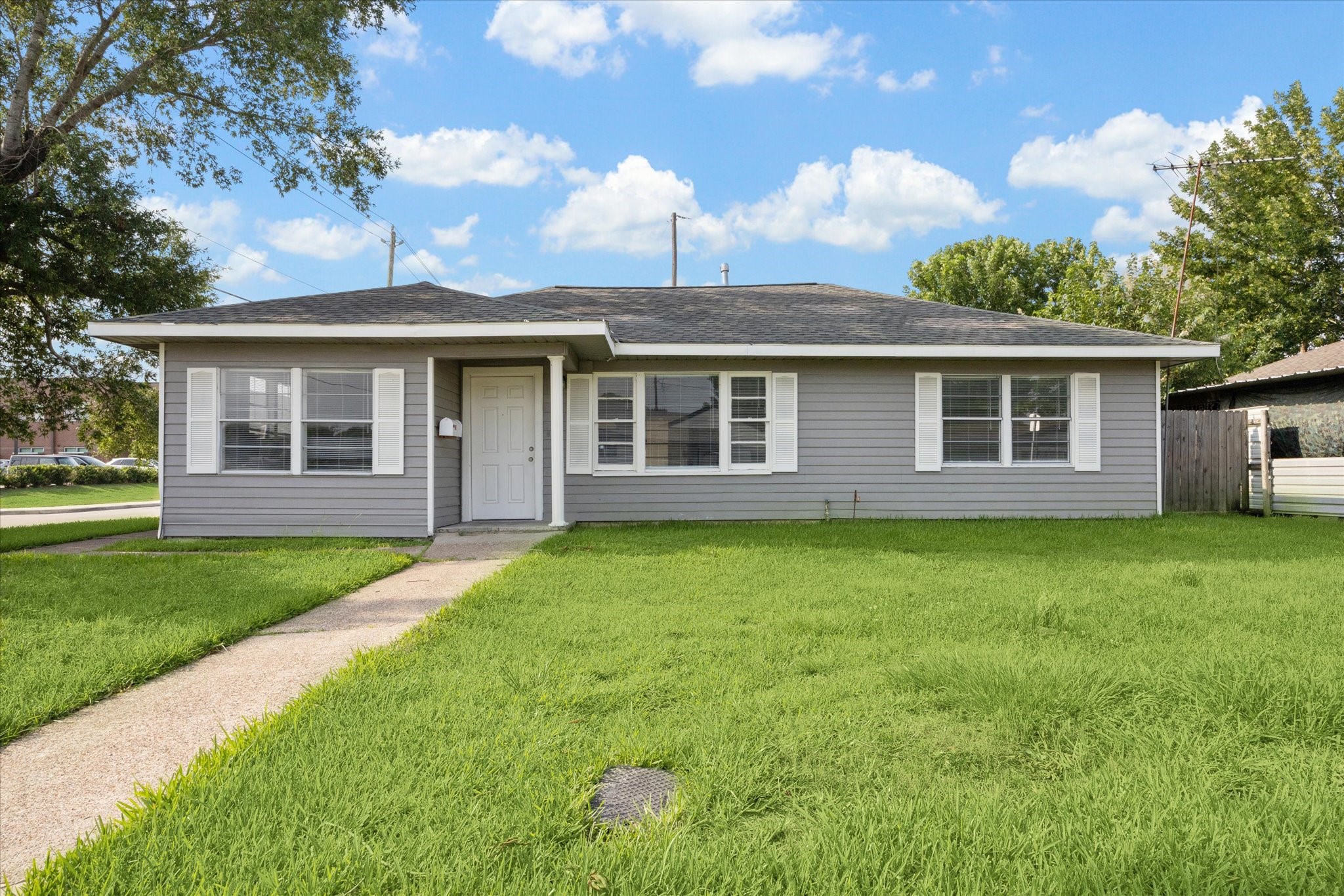 2101 Norman Street Property Photo 5