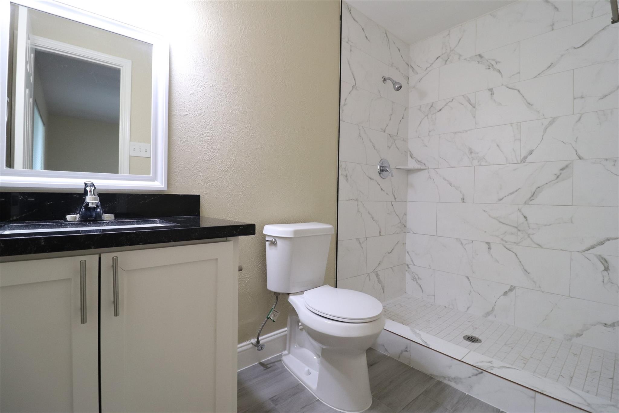 4367 Kinloch Drive Property Photo 7