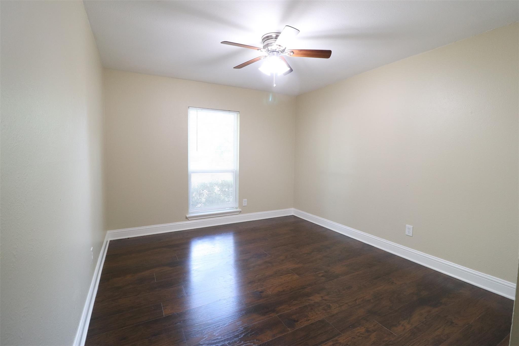 4367 Kinloch Drive Property Photo 10