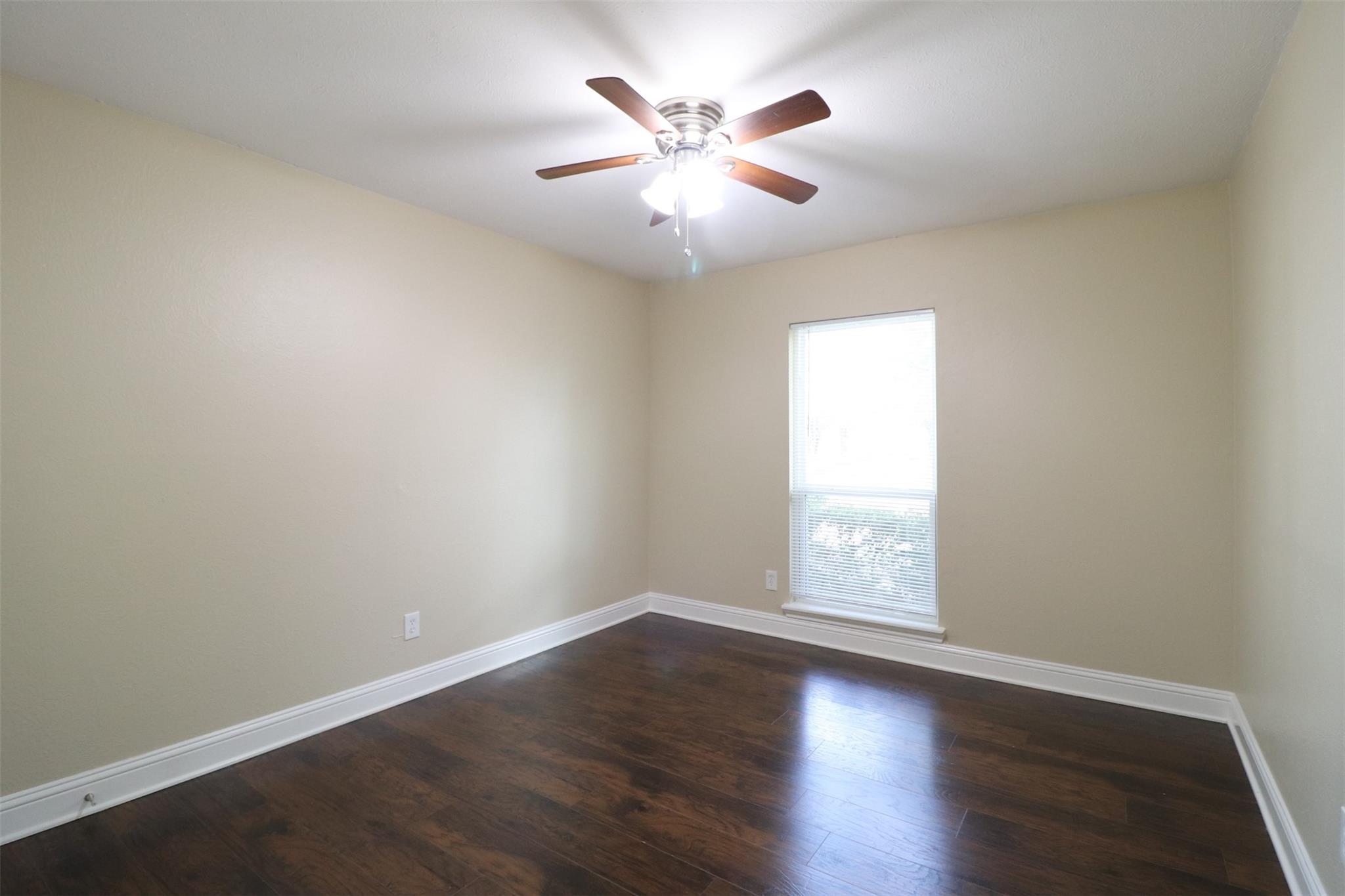4367 Kinloch Drive Property Photo 13