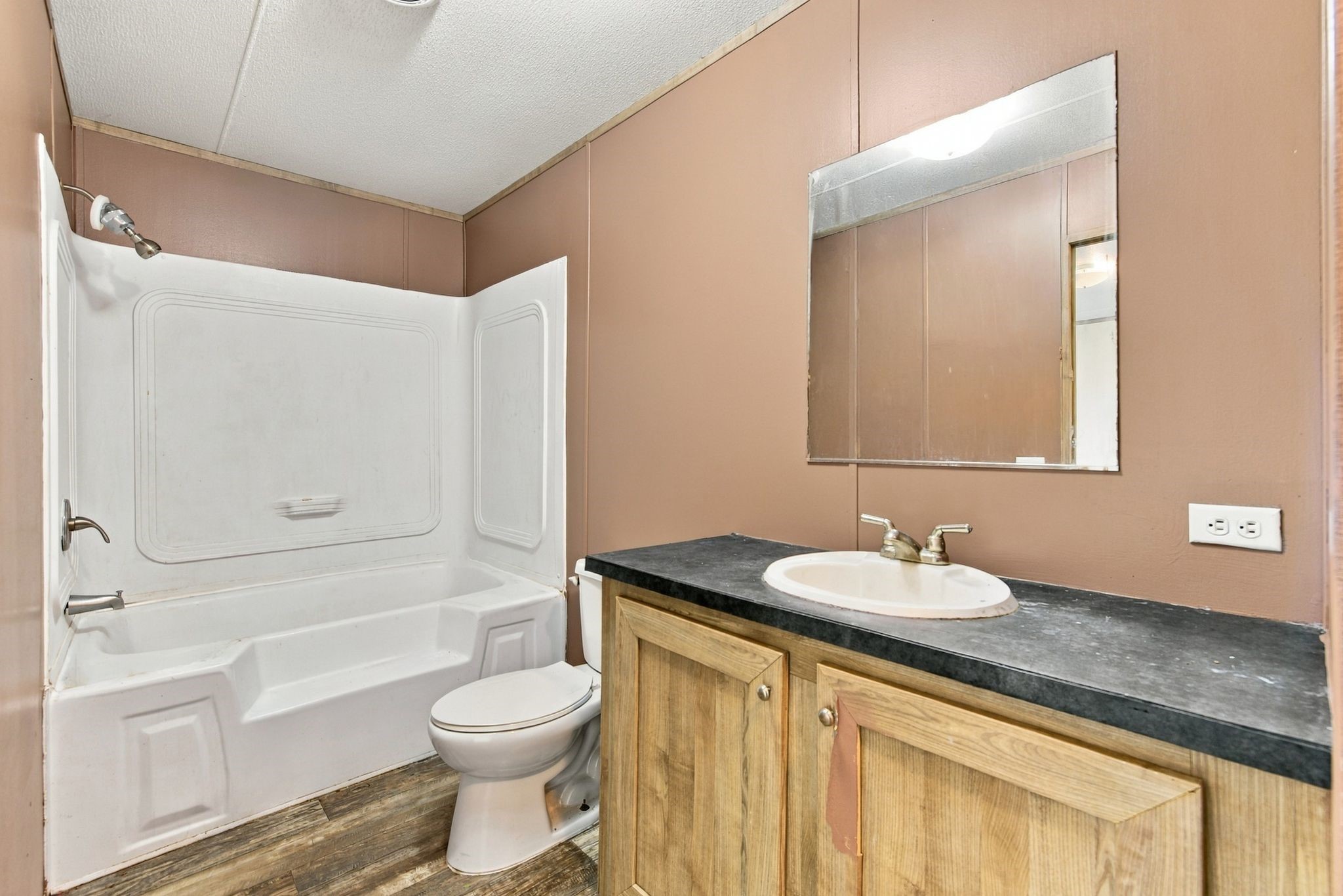 2245 Ben Boulevard Property Photo 16