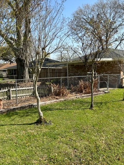 1132 Mahlmann Street Property Photo 3