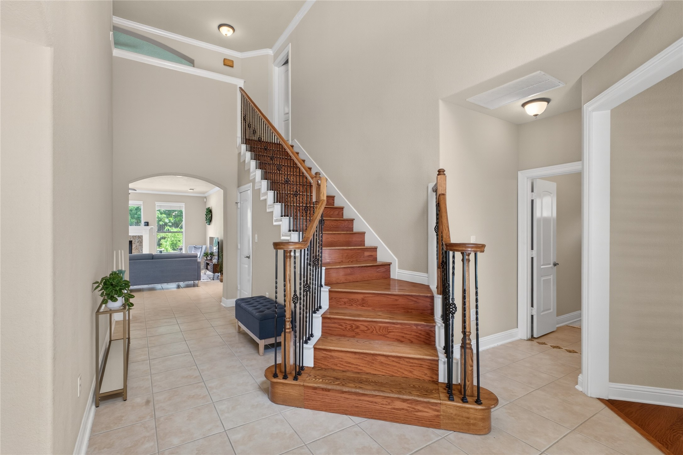 1722 Parklake Vlg Property Photo 13