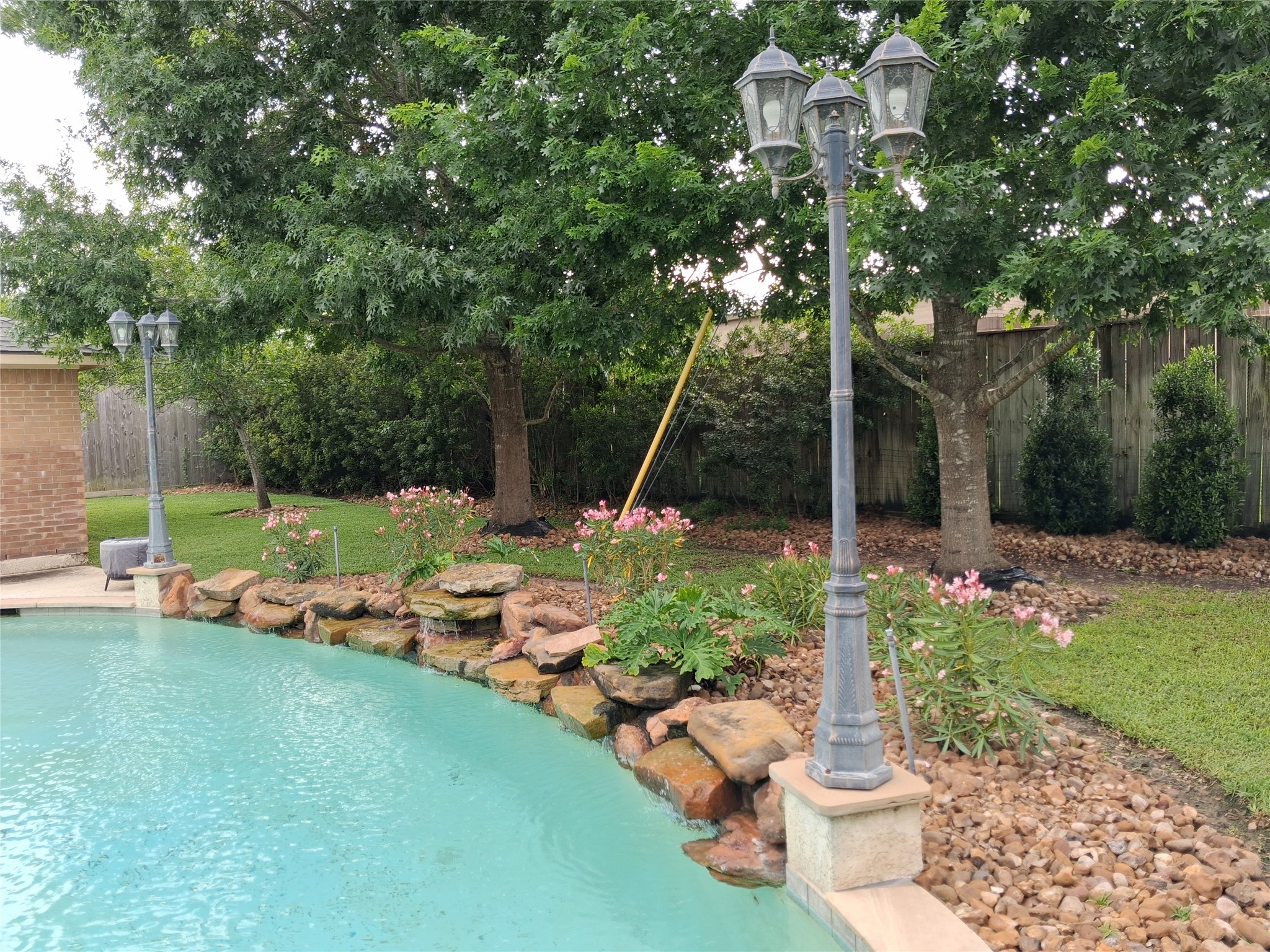 1722 Parklake Vlg Property Photo 15