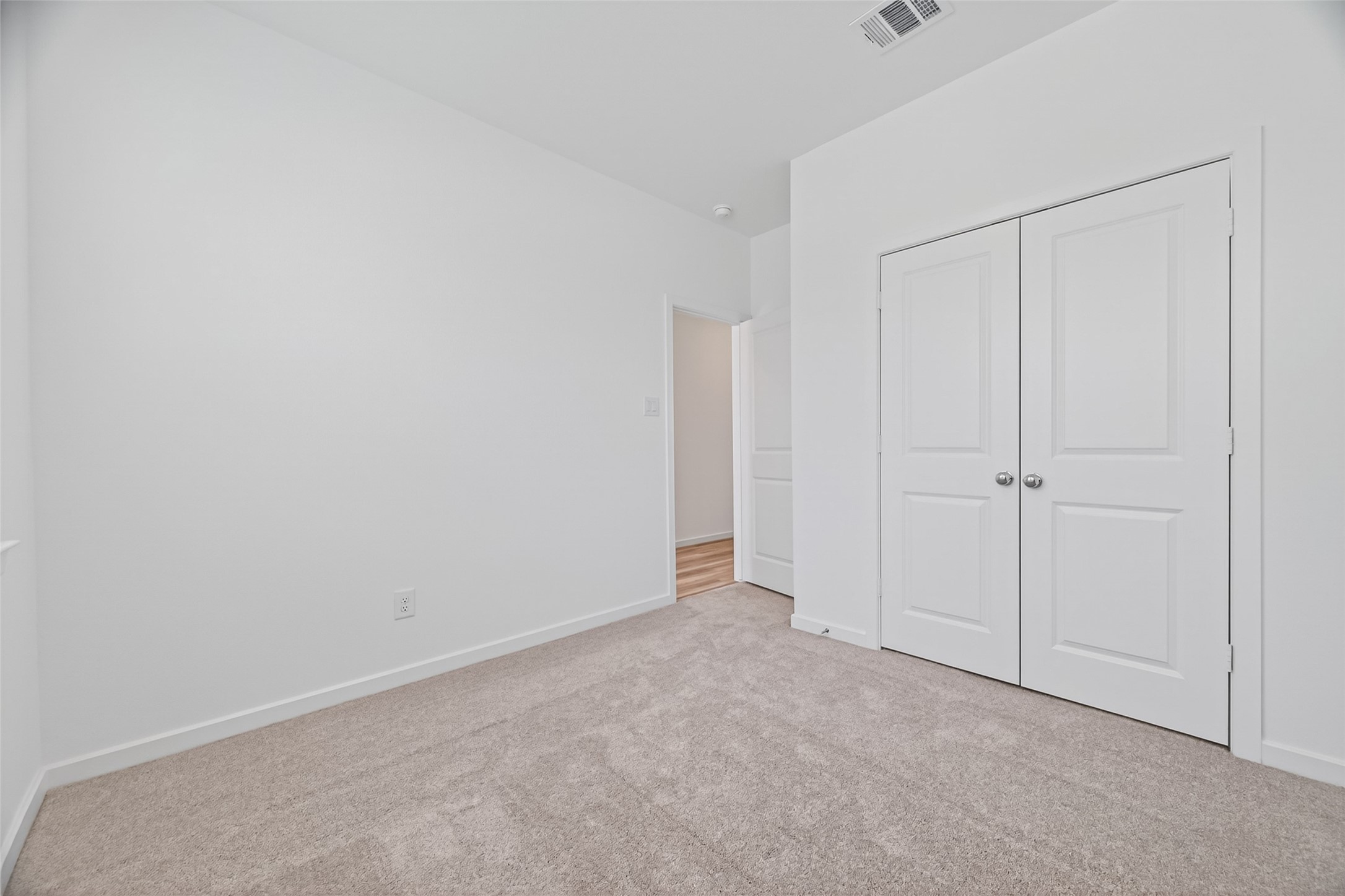 1110 Sky Rocket Lane Property Photo 6