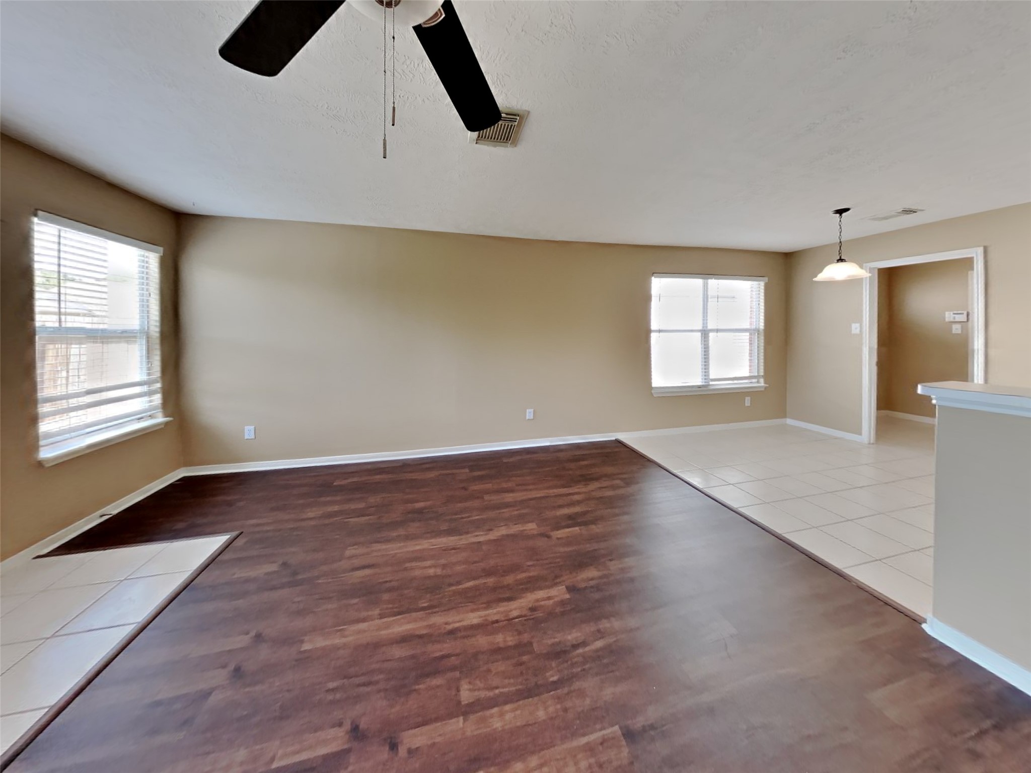 5215 Lavender Lane Property Photo 4