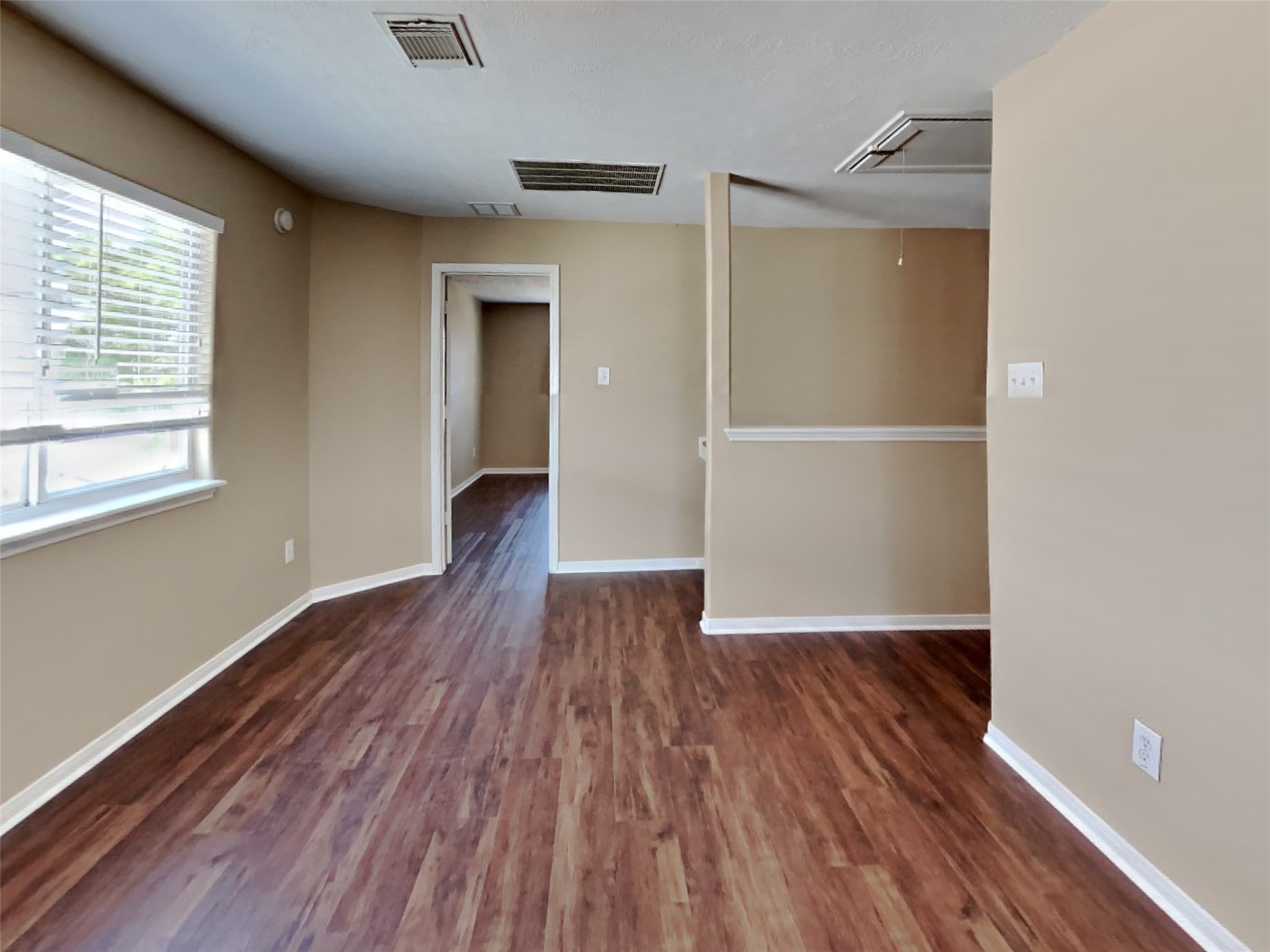 5215 Lavender Lane Property Photo 8