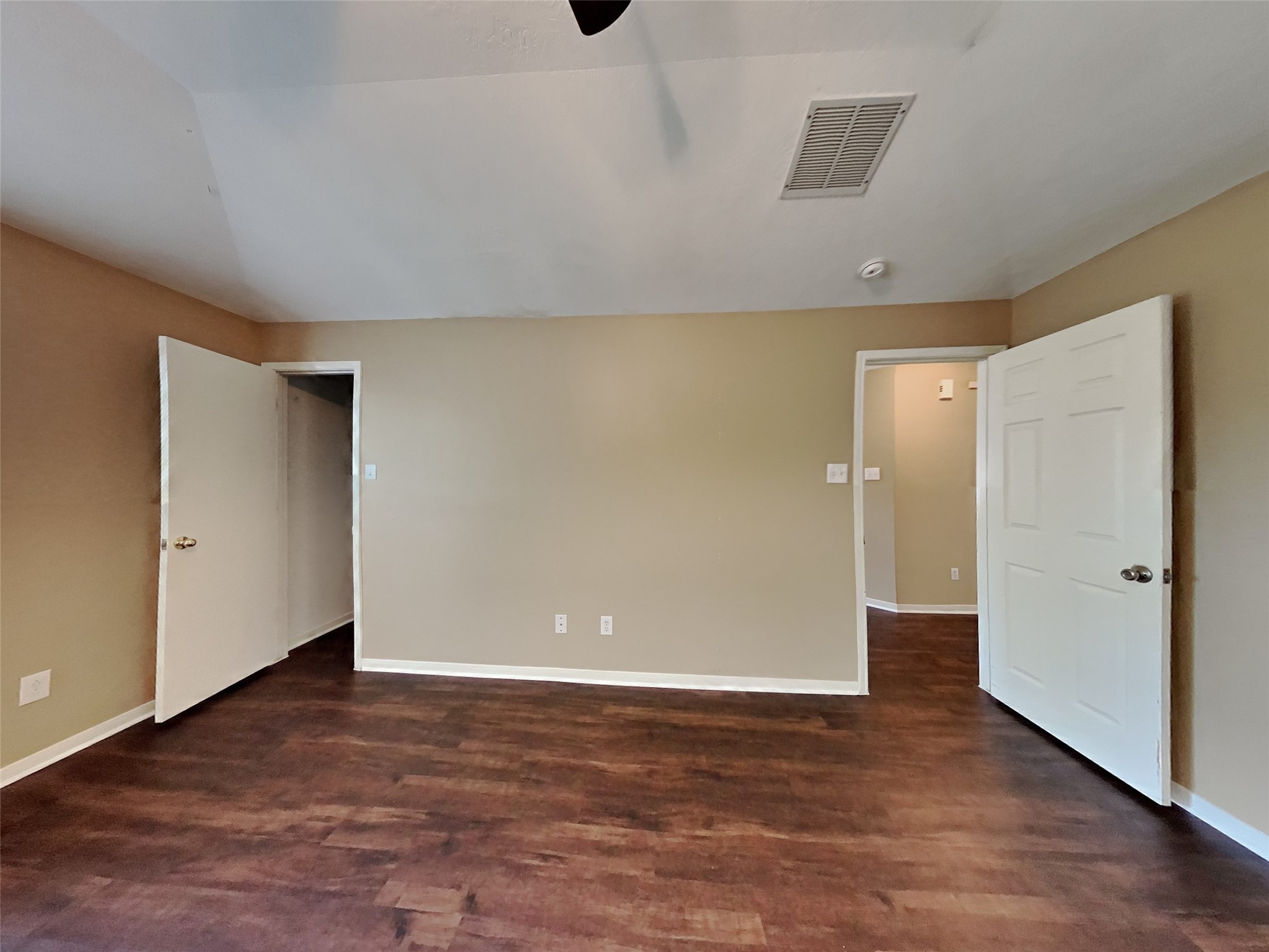 5215 Lavender Lane Property Photo 10