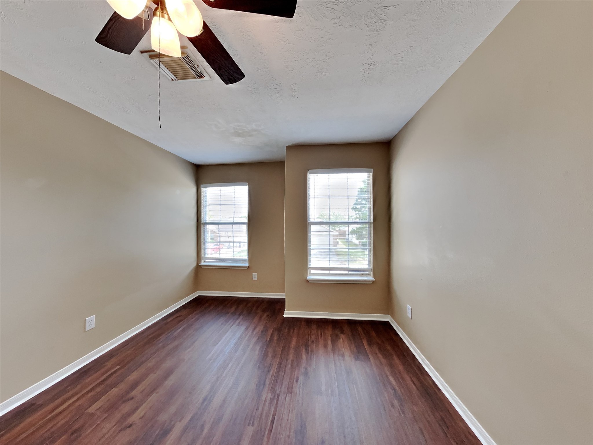 5215 Lavender Lane Property Photo 18