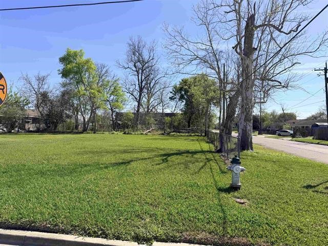 2485 Franklin Street Property Photo 1