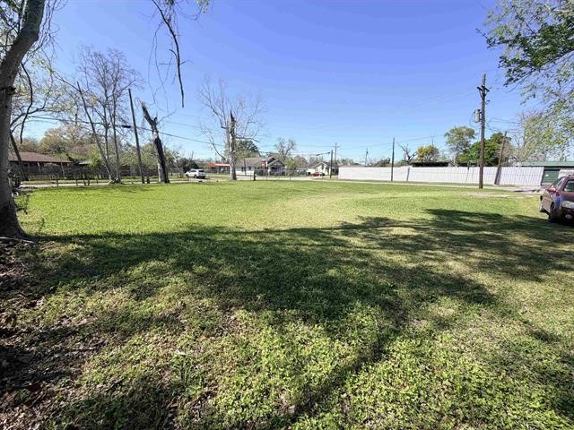 2485 Franklin Street Property Photo 3