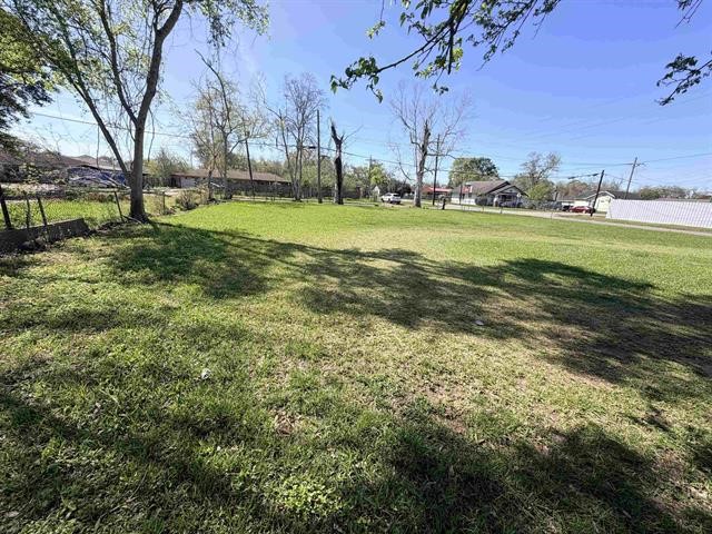 2485 Franklin Street Property Photo 4