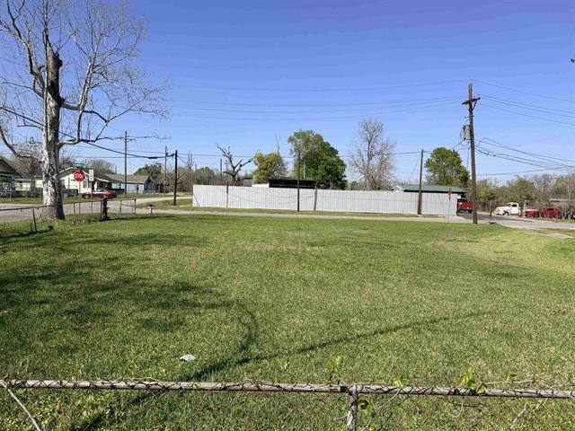 2485 Franklin Street Property Photo 6