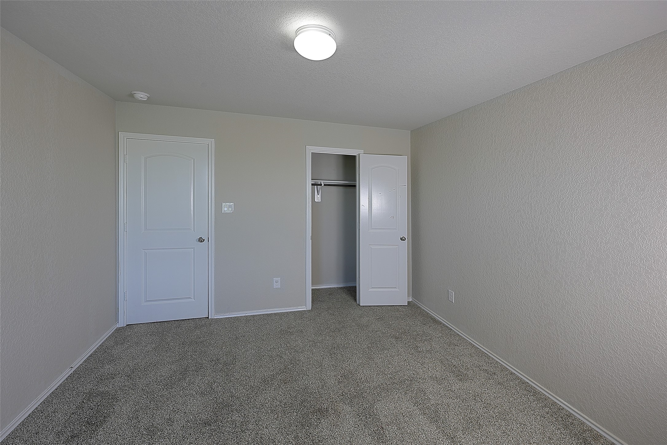 5542 Redwood Summit Lane Property Photo 24