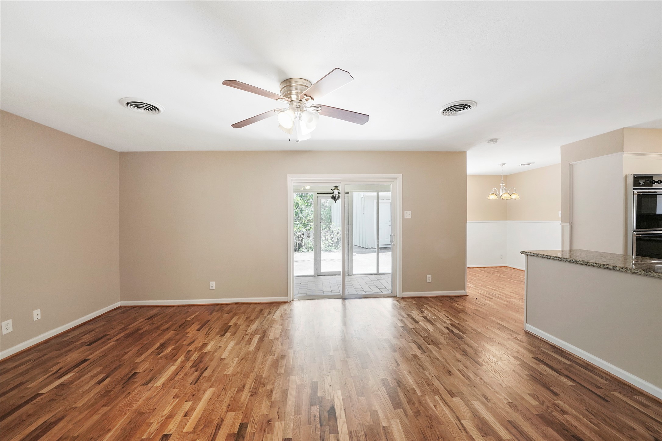 4406 Rosebay Drive Property Photo 18