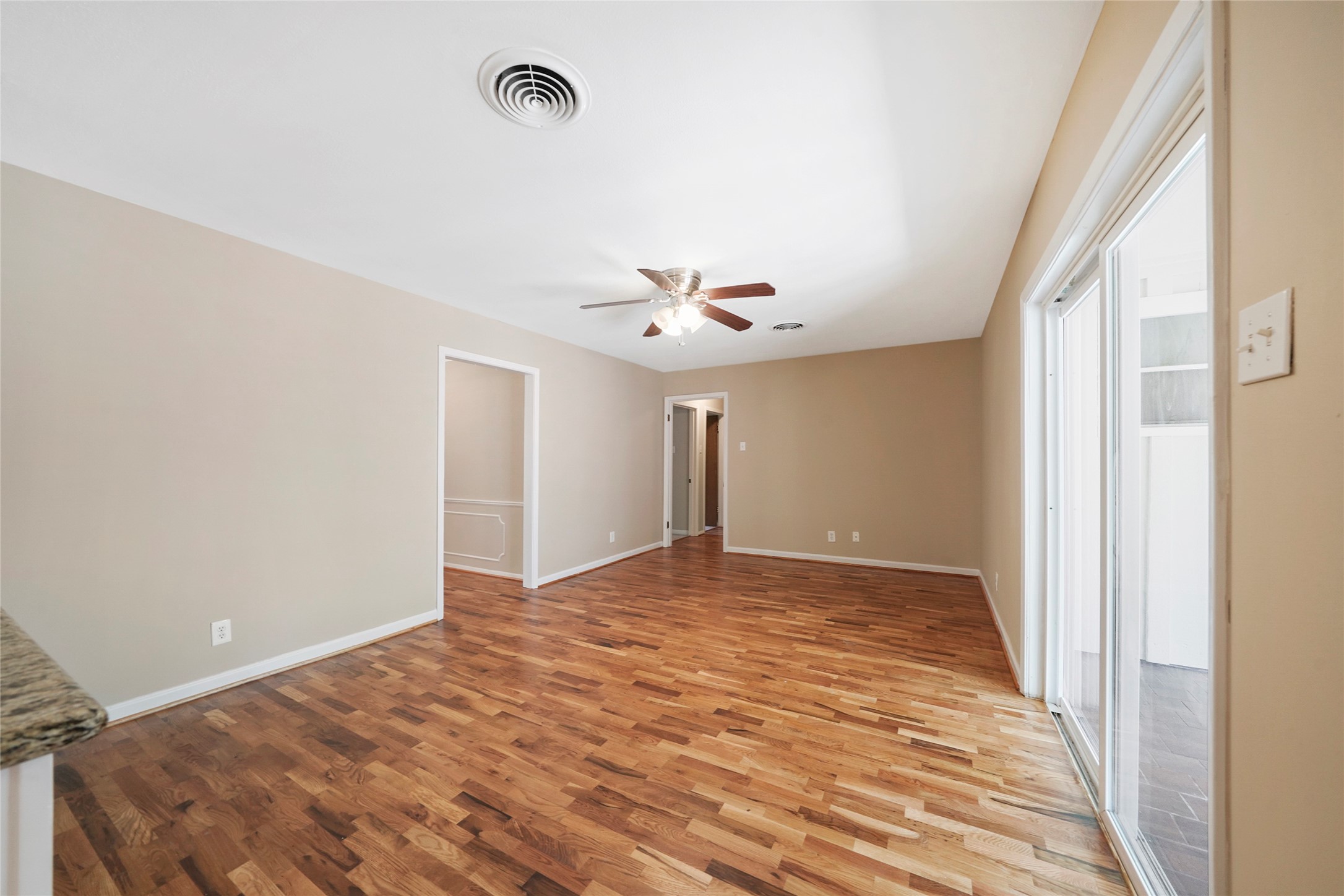 4406 Rosebay Drive Property Photo 20