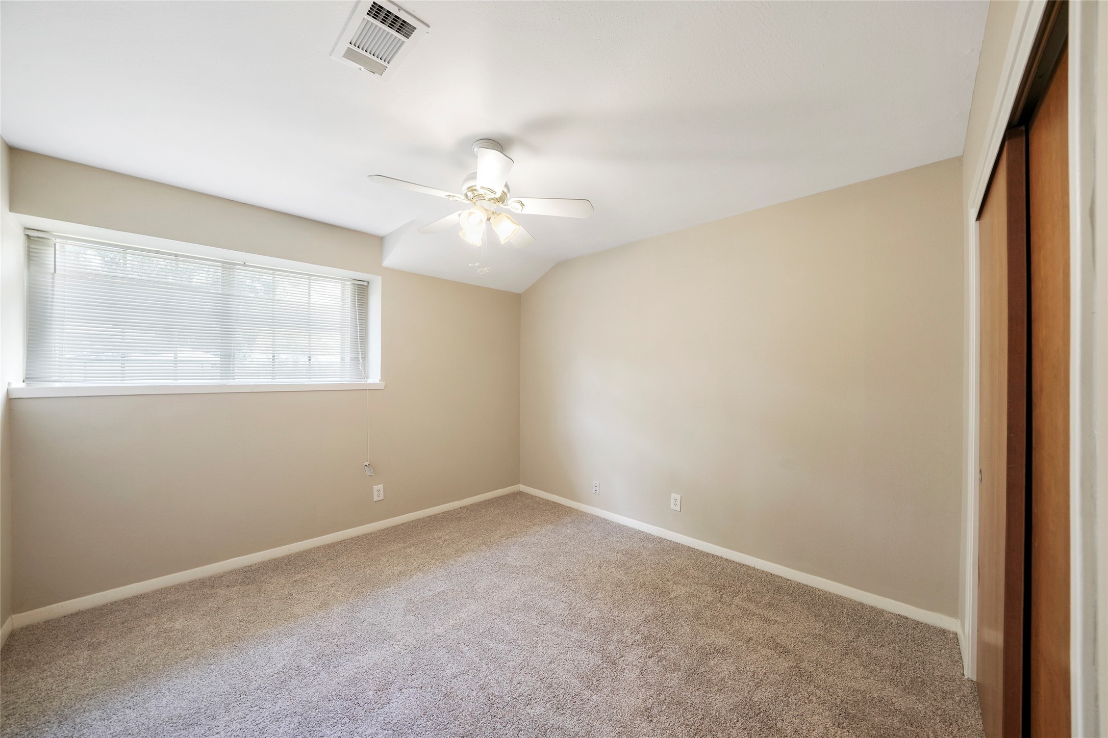 4406 Rosebay Drive Property Photo 28