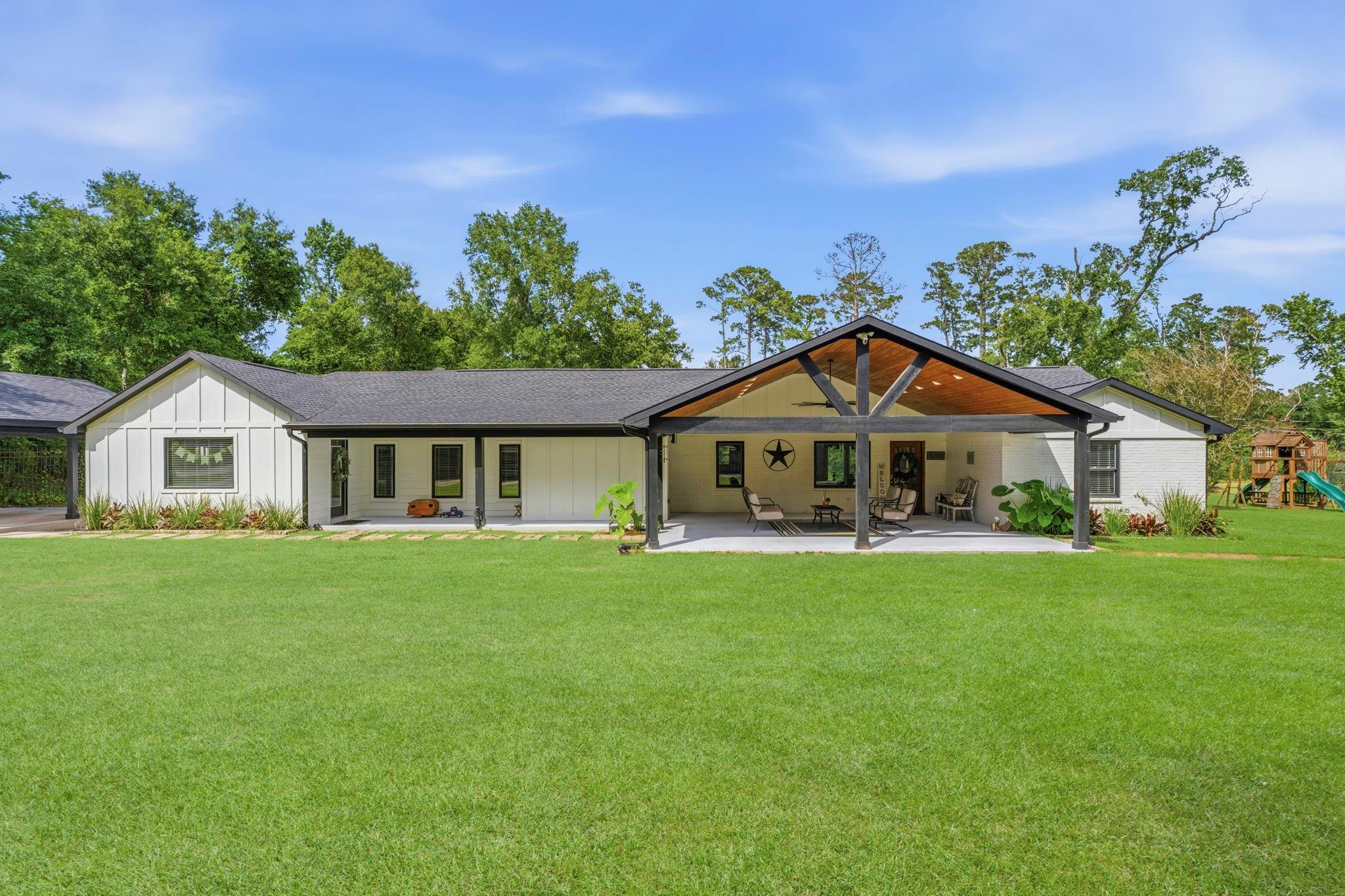 5110 Treaschwig Road, Spring Tx 77373 Property Photo 3