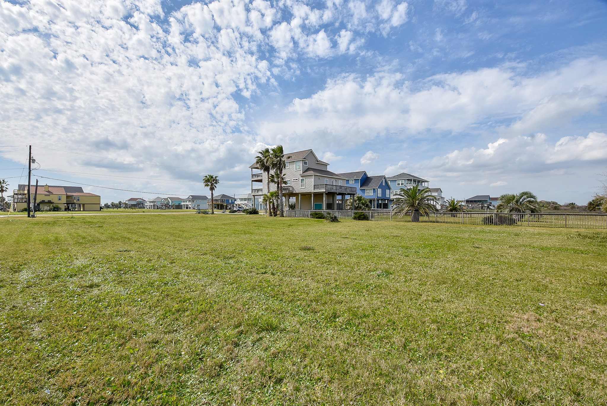 18203 Shaman Drive Property Photo 9