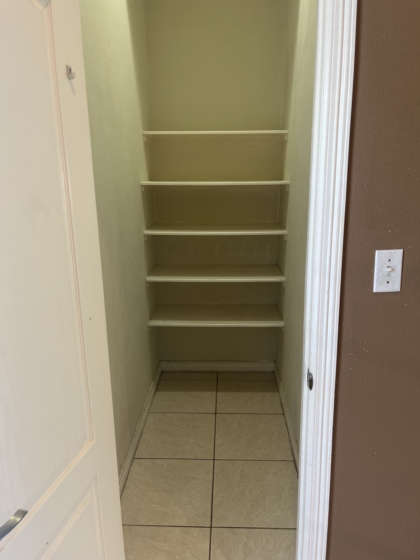 4227 Benard Court Property Photo 8