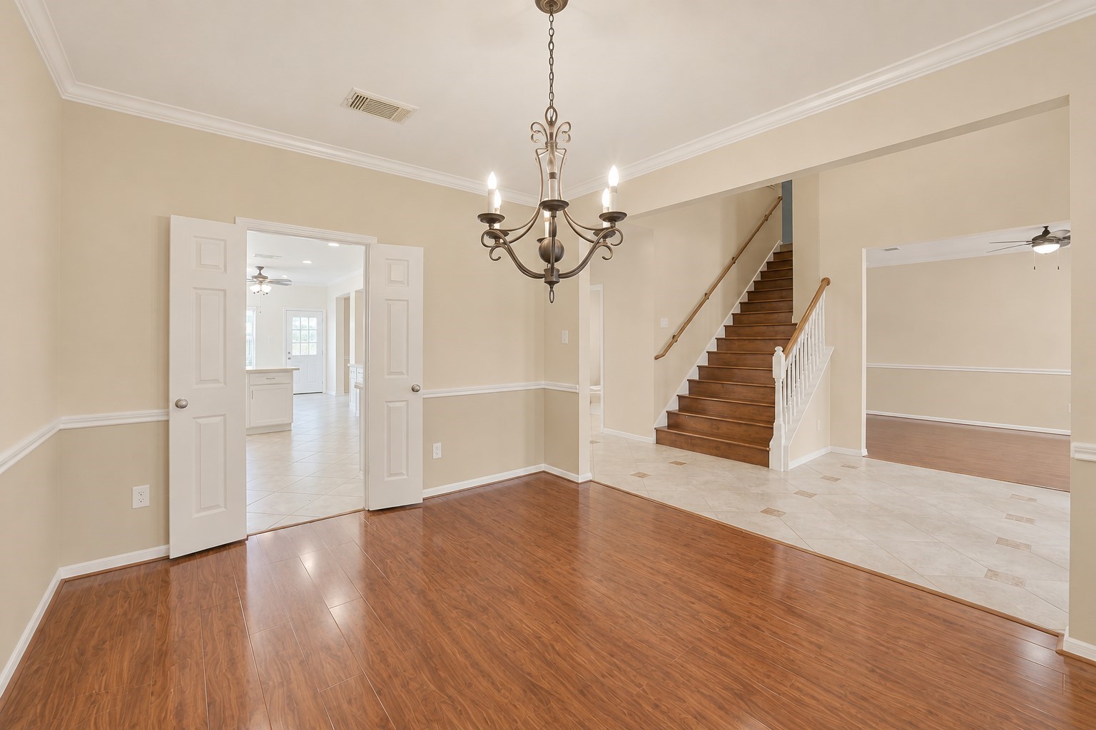 2414 Falcon Knoll Ln Property Photo 6