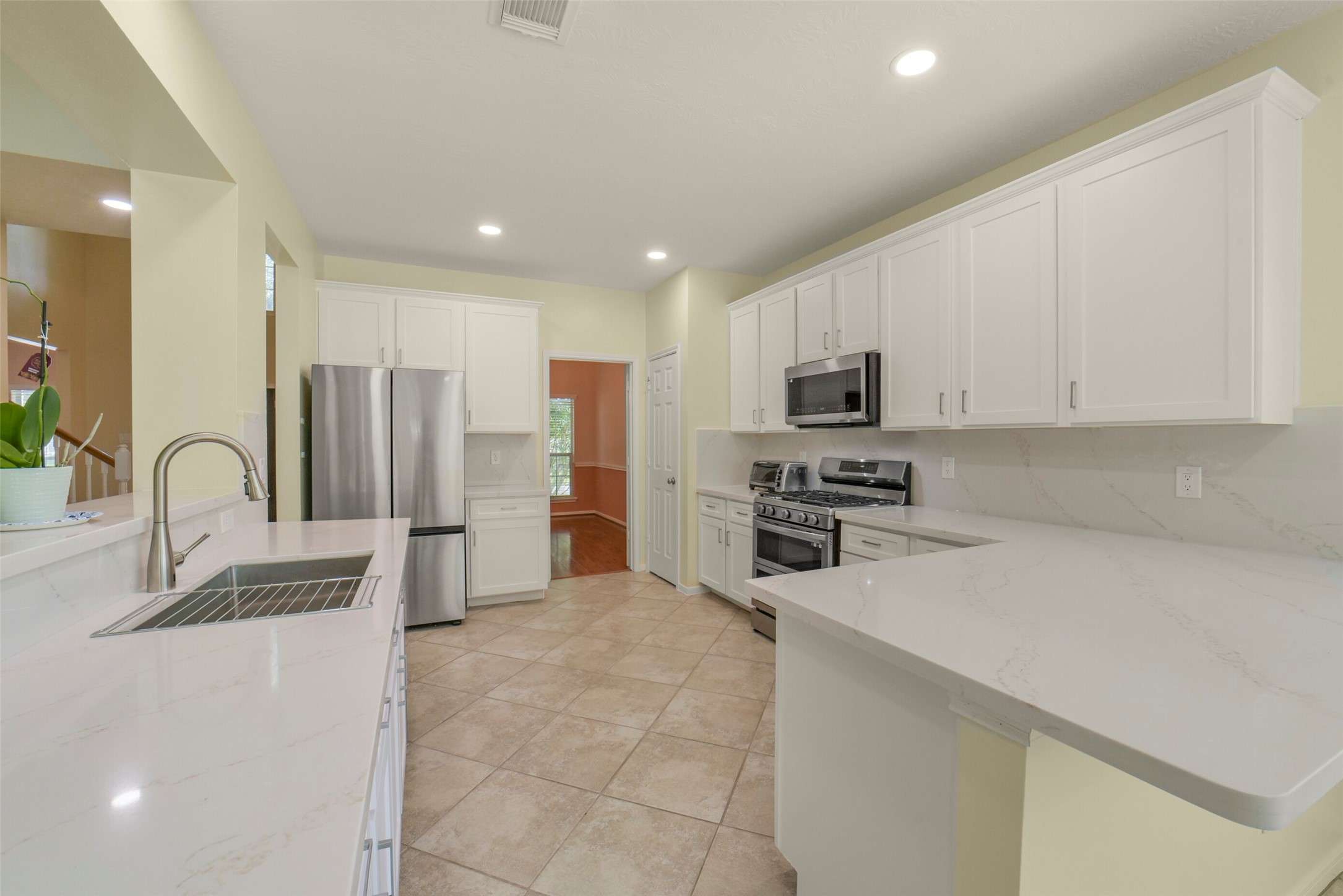 2414 Falcon Knoll Ln Property Photo 13