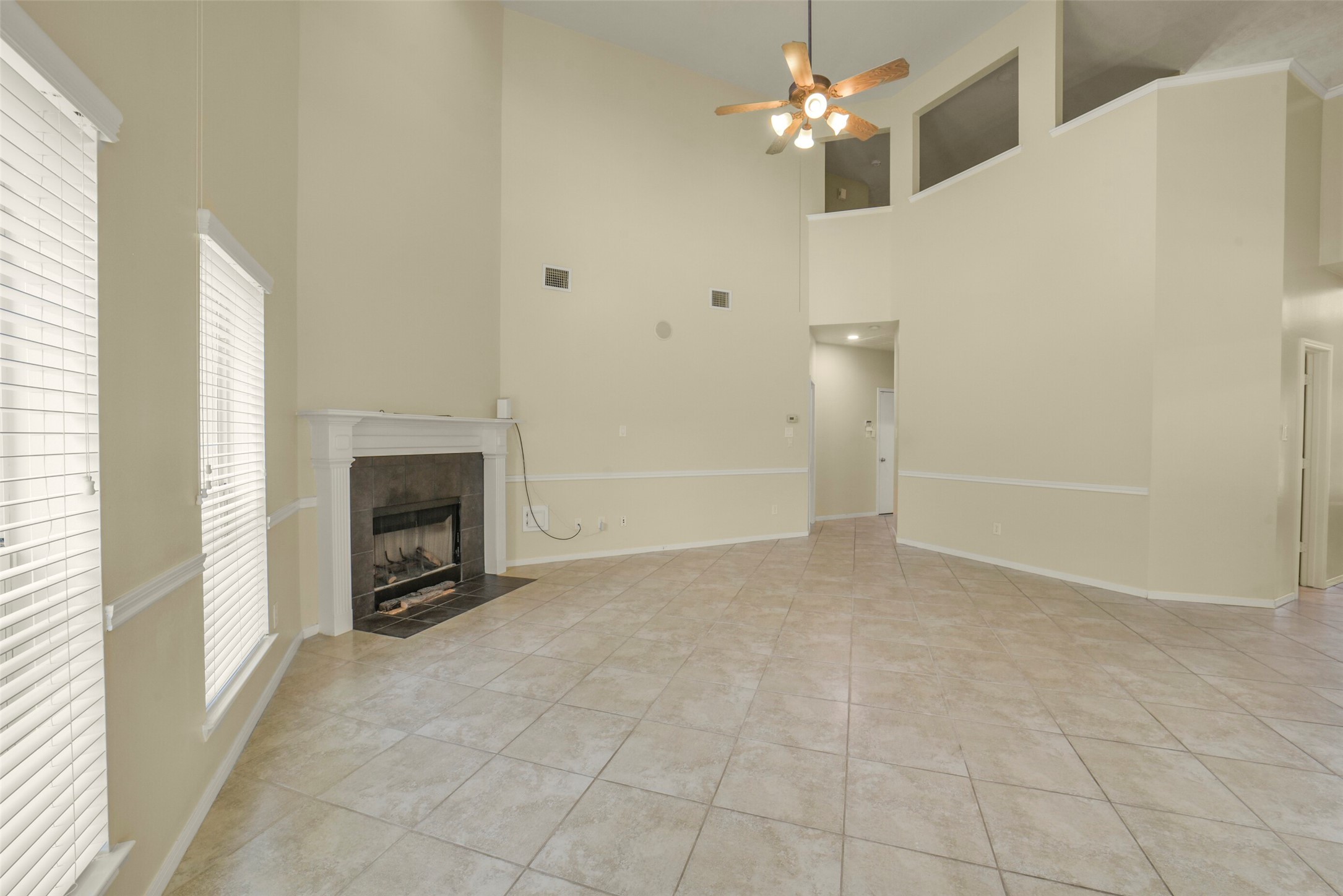 2414 Falcon Knoll Ln Property Photo 19