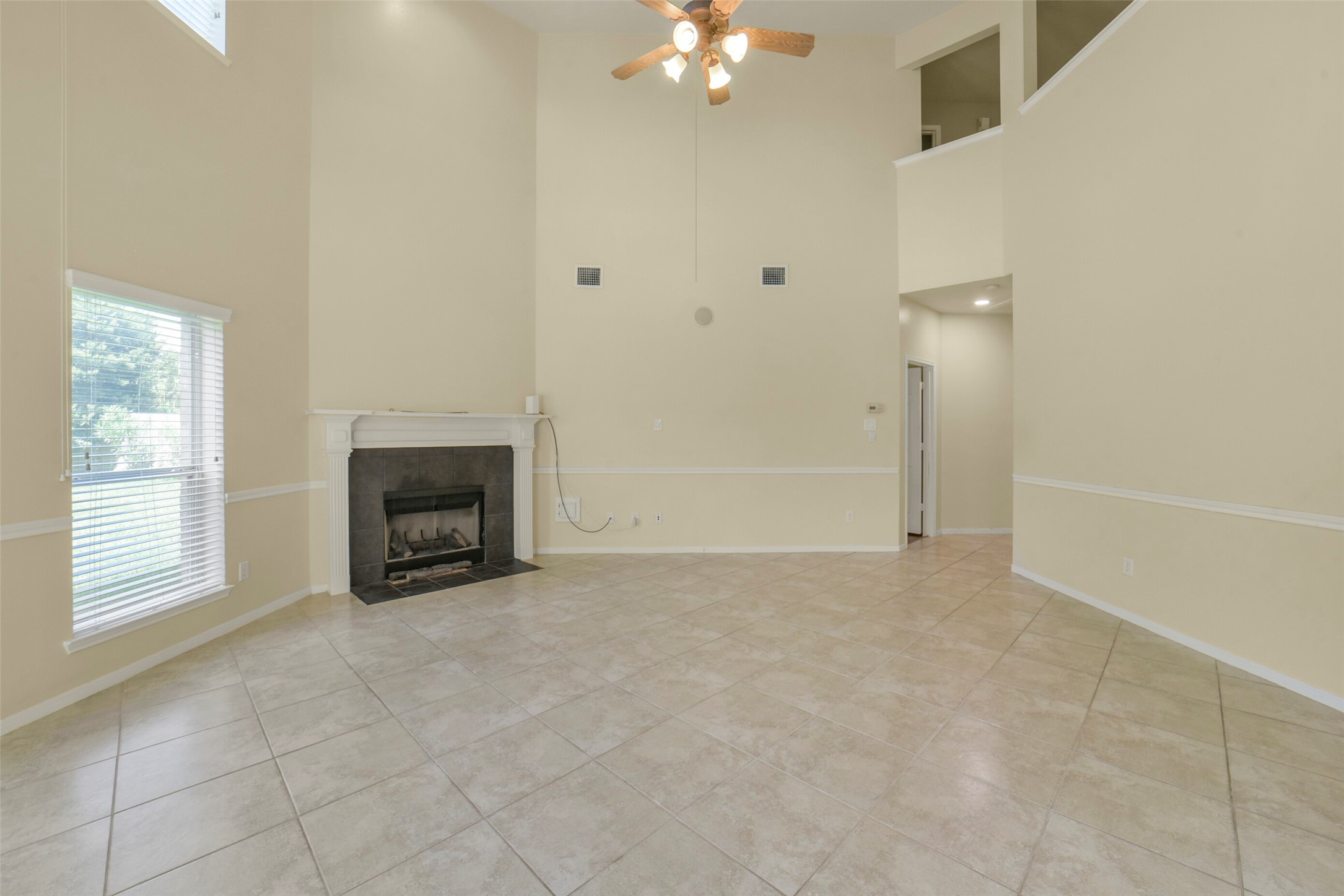2414 Falcon Knoll Ln Property Photo 20
