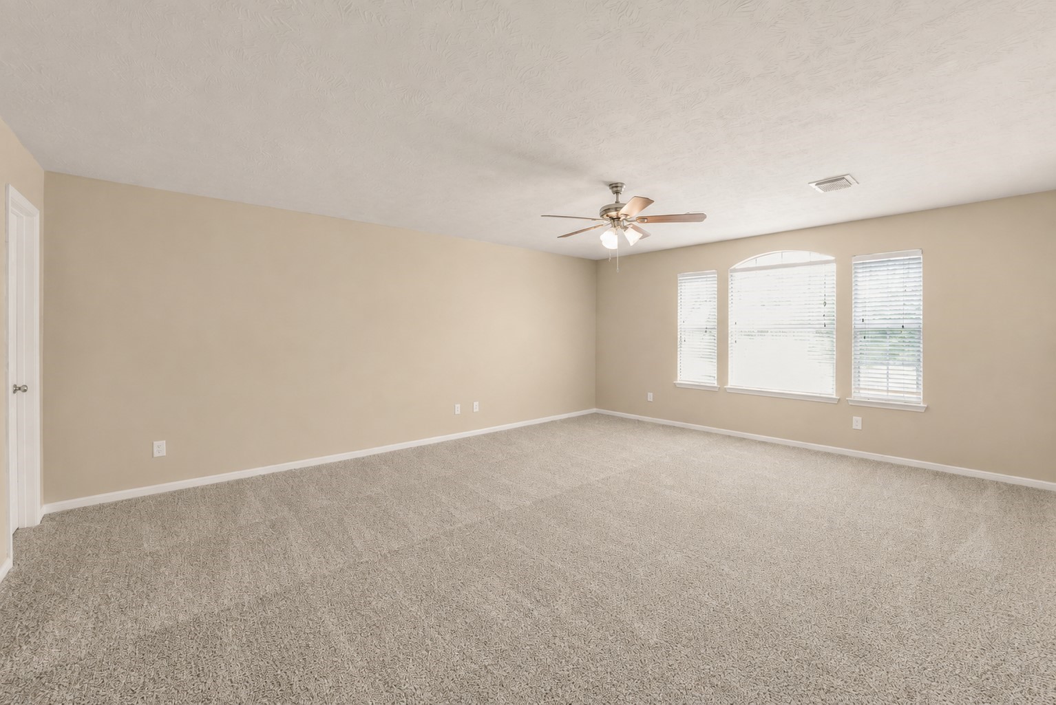 2414 Falcon Knoll Ln Property Photo 34