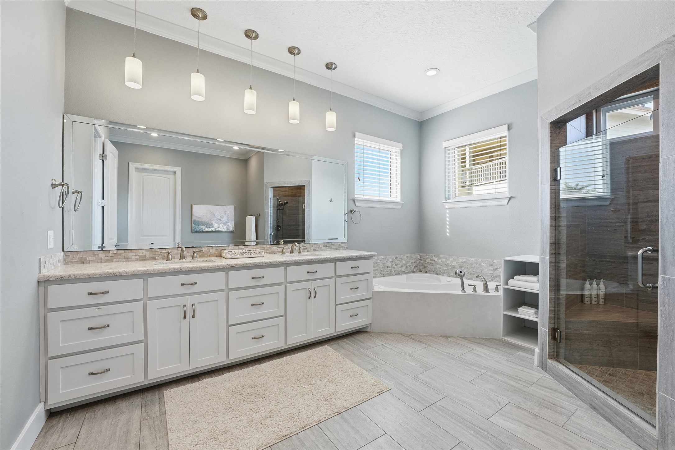 4106 Silver Reef Property Photo 15