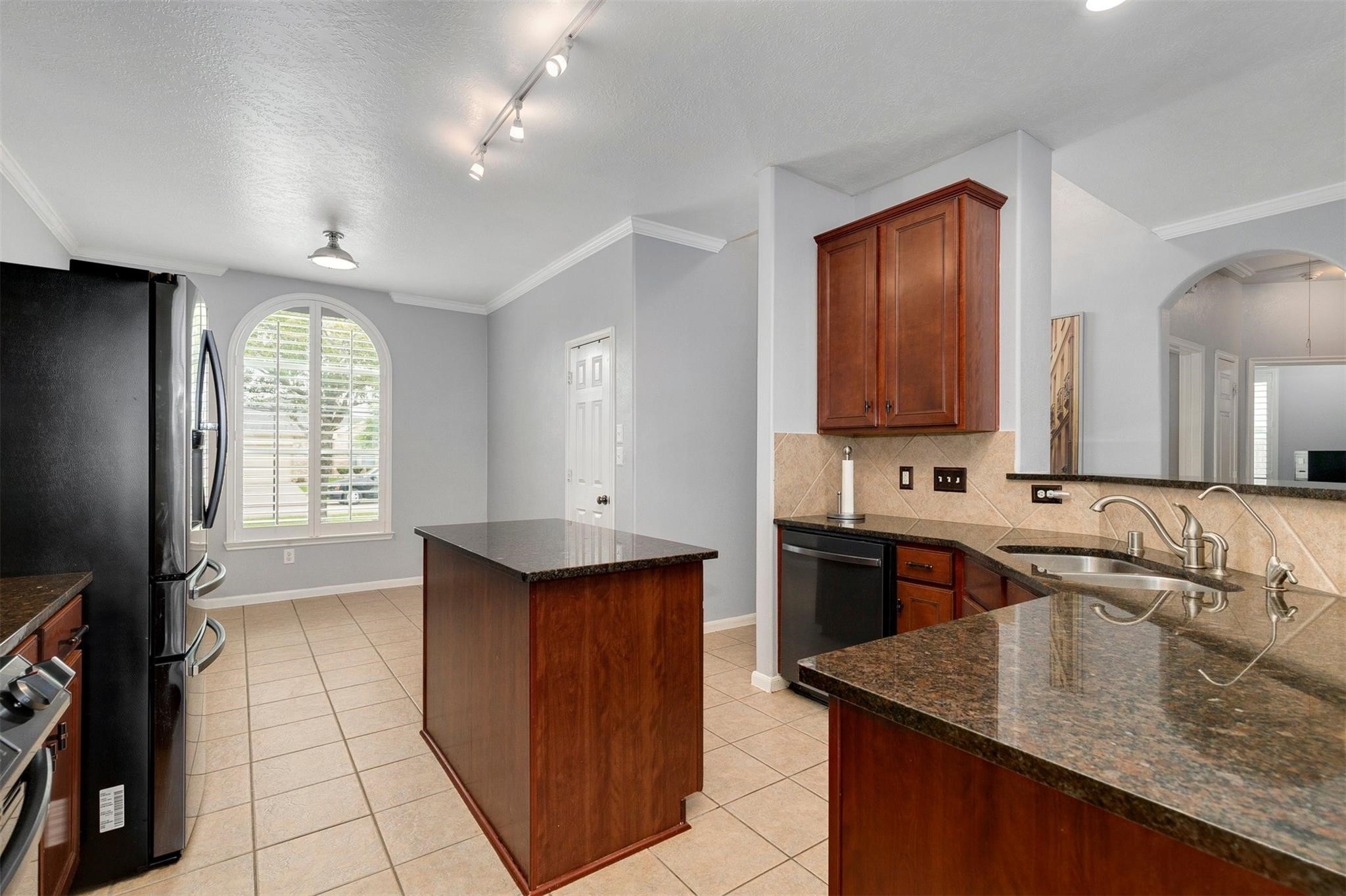 21731 Sierra Long Drive Property Photo 14