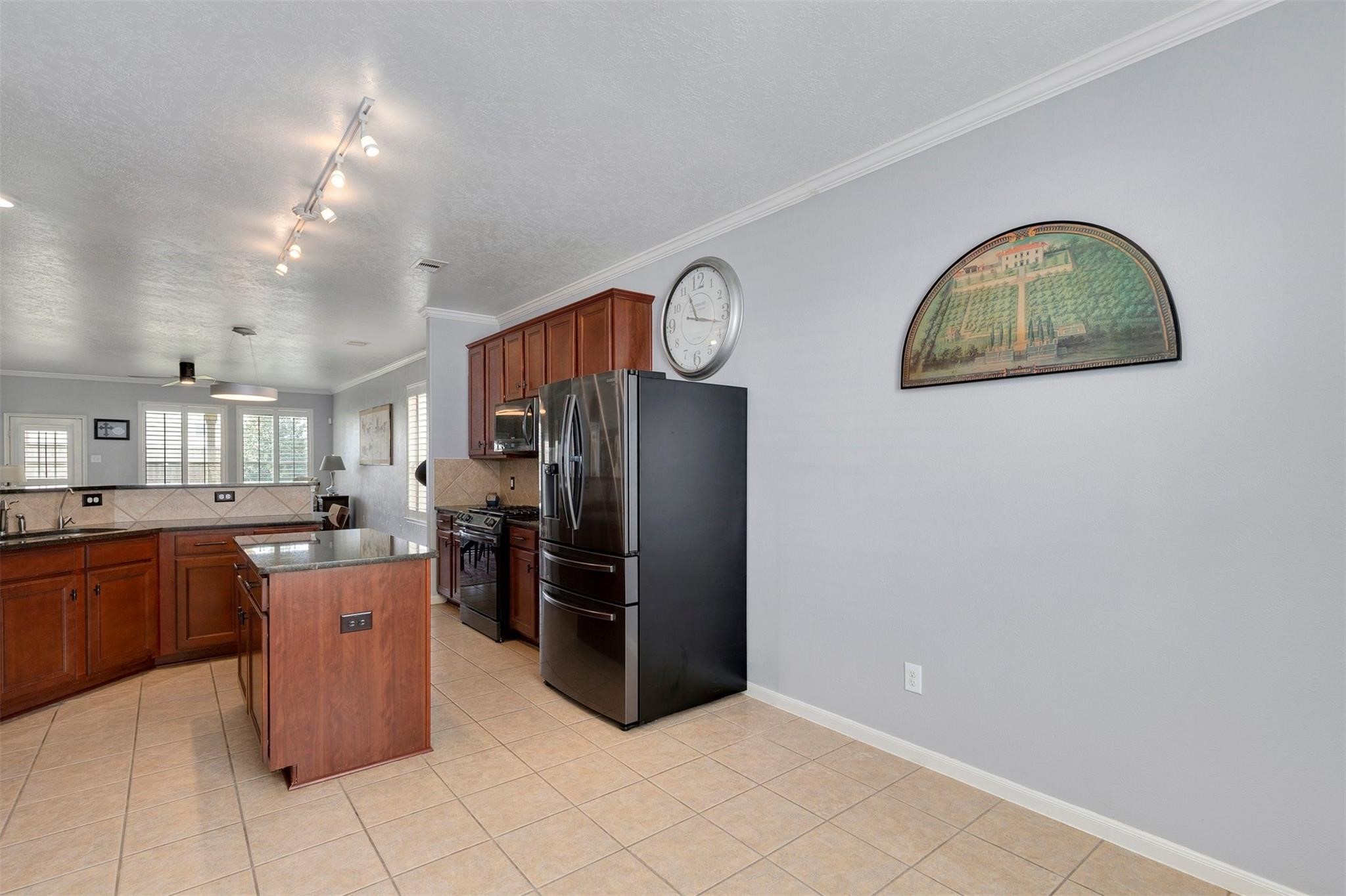 21731 Sierra Long Drive Property Photo 16