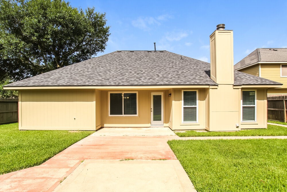 302 Dunford Court Property Photo 16