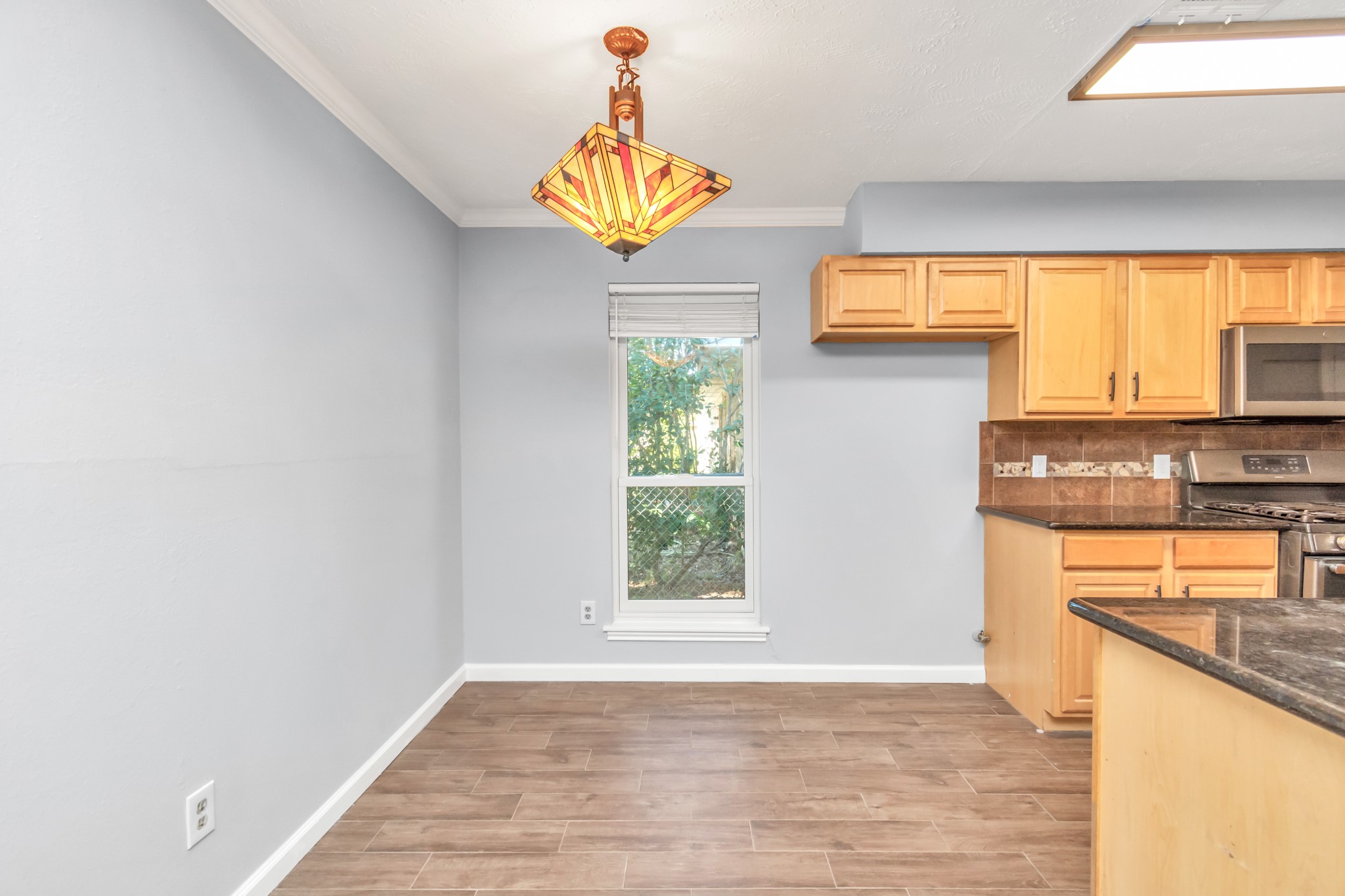 13627 Greenridge Drive Property Photo 12