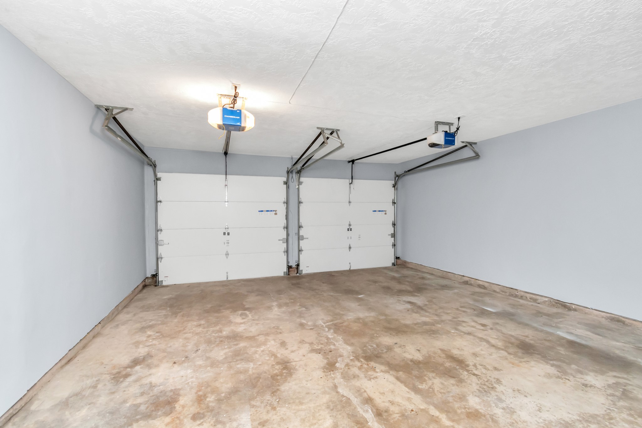13627 Greenridge Drive Property Photo 18