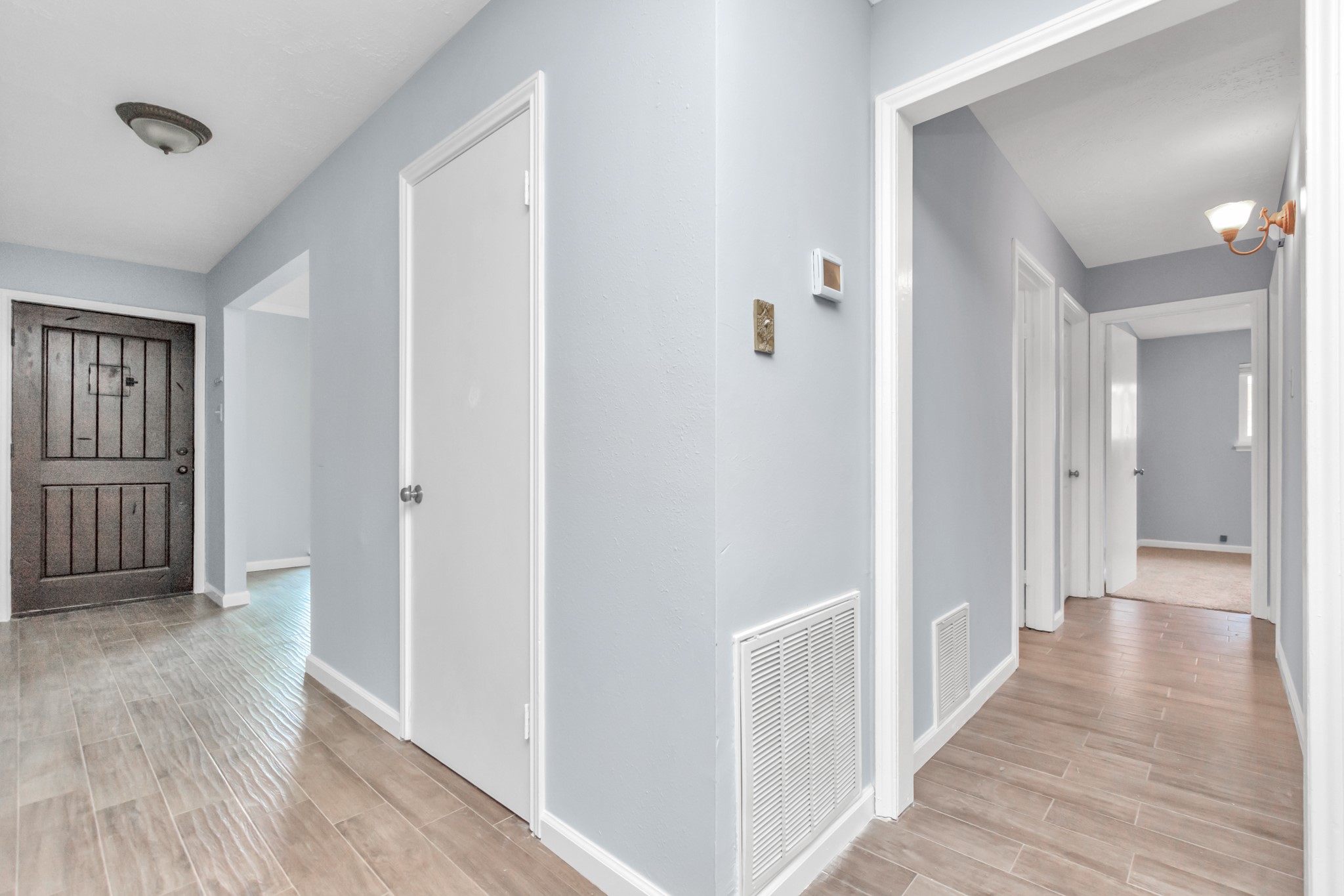 13627 Greenridge Drive Property Photo 20