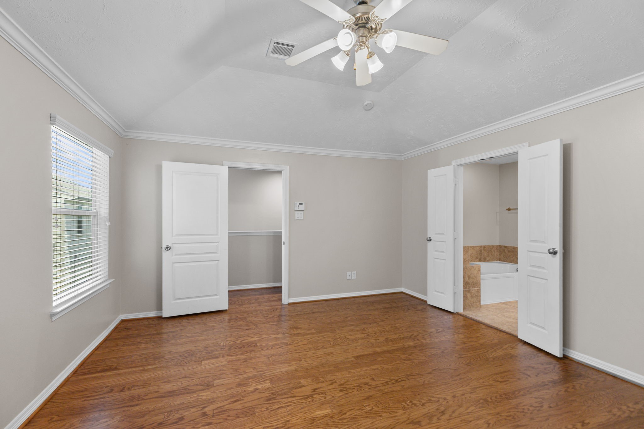3414 Skyline Village Drive Property Photo 23