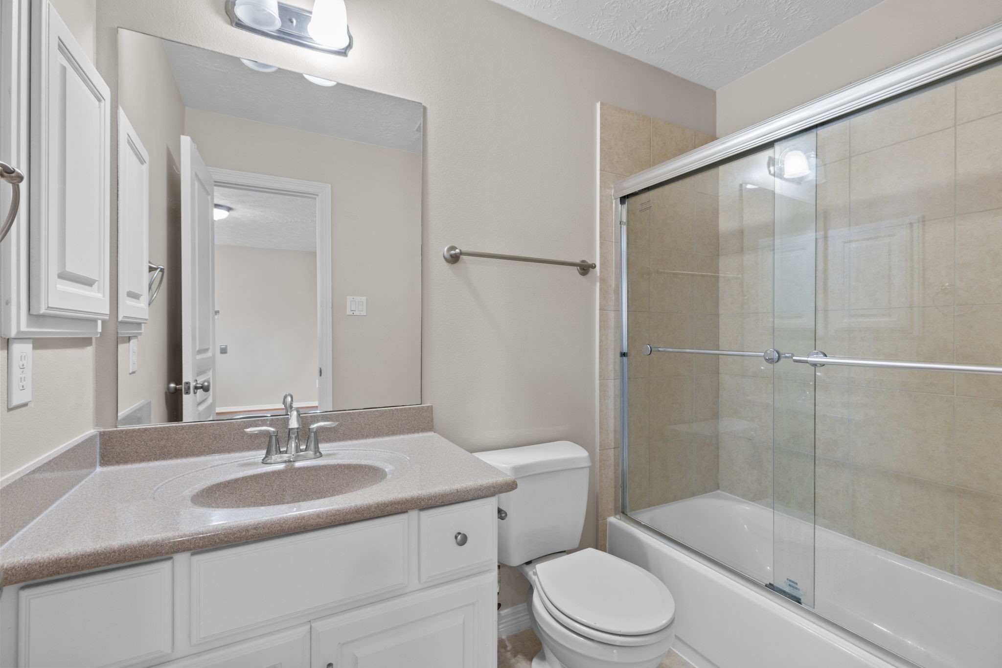 3414 Skyline Village Drive Property Photo 30