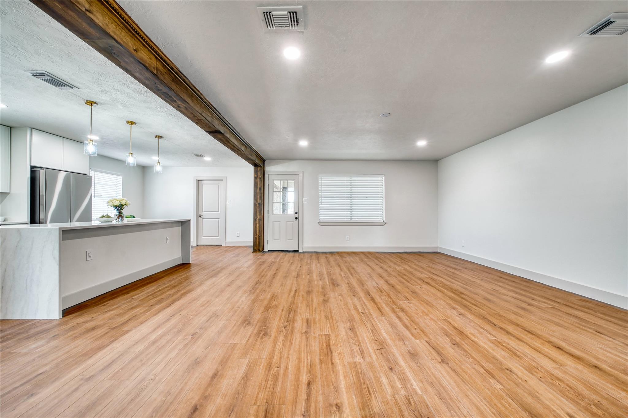 6618 Heron Lane Property Photo 15