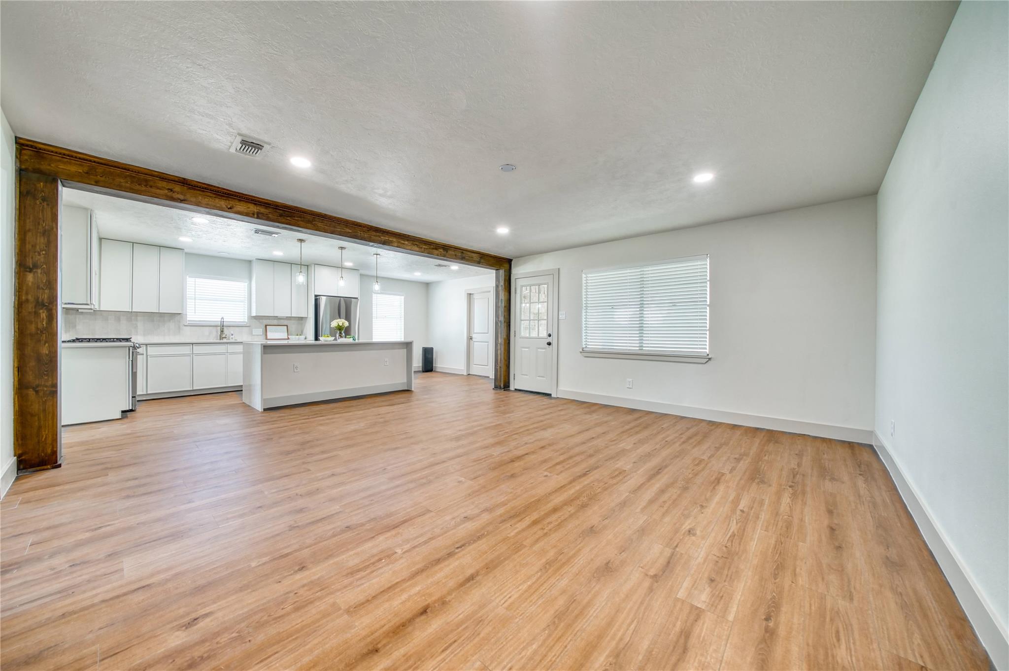 6618 Heron Lane Property Photo 16