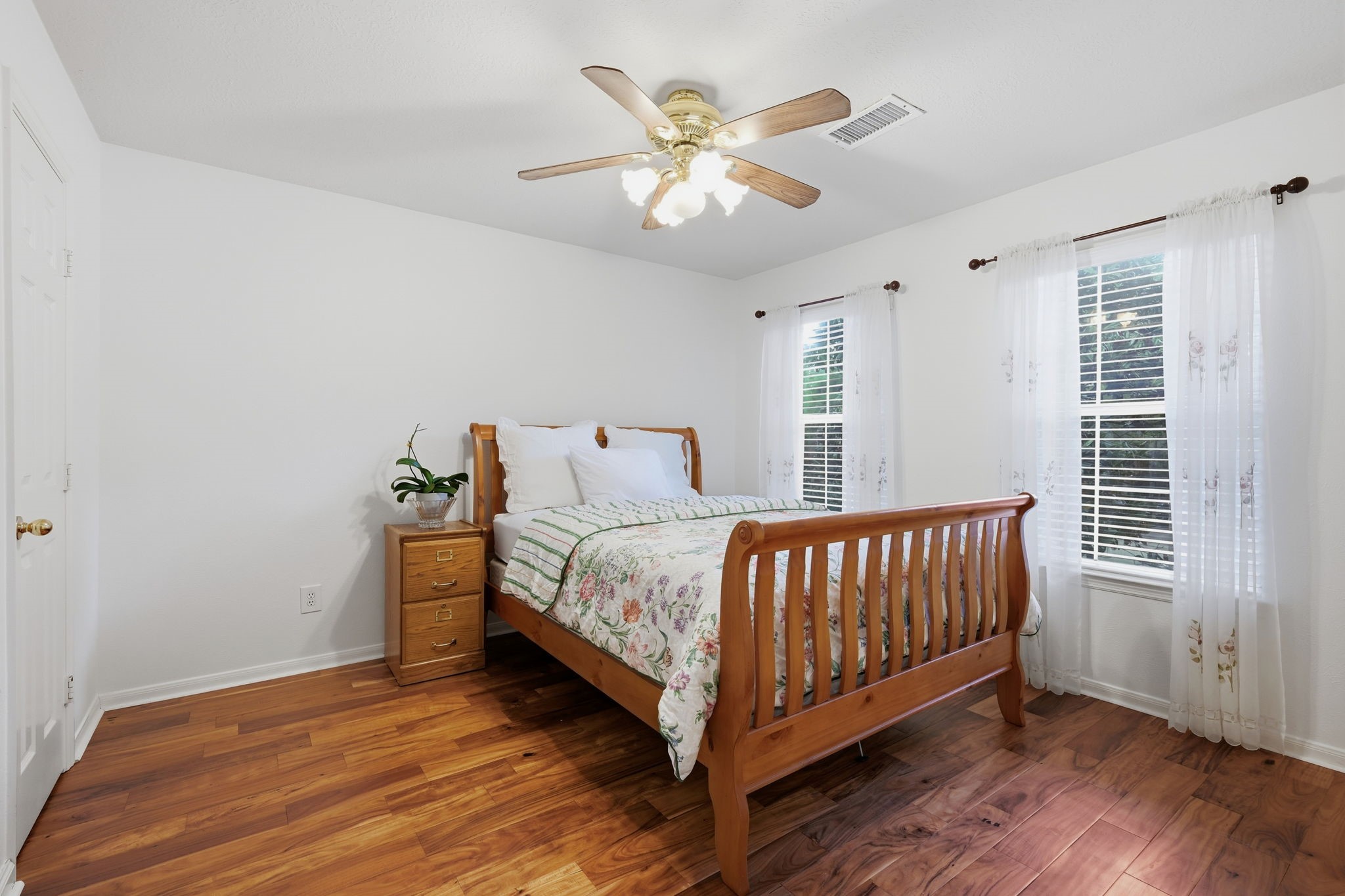 7 Mayborough Court Property Photo 23