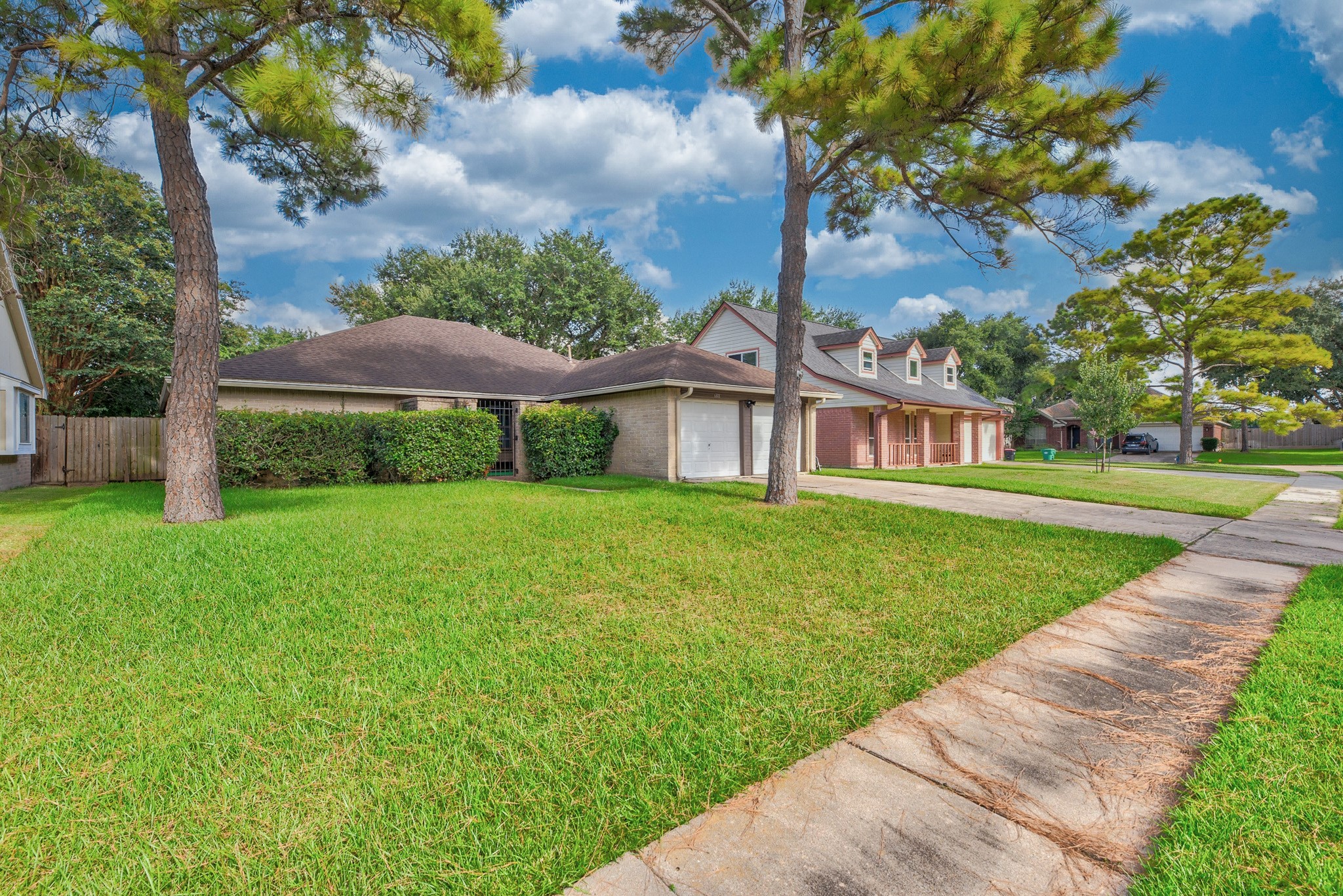 6818 Brockington Drive Property Photo 3