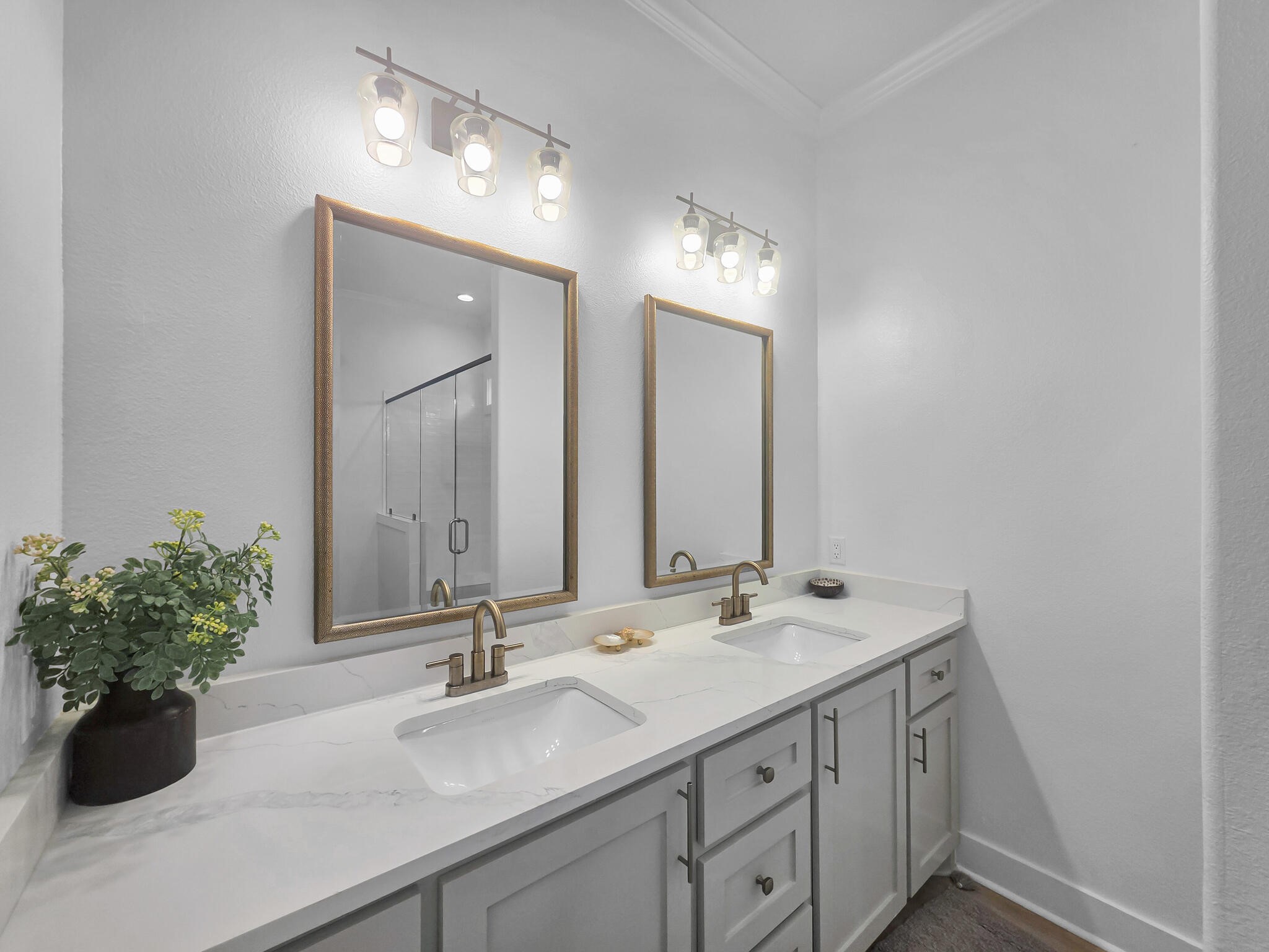928 Kenlyn Drive Property Photo 35