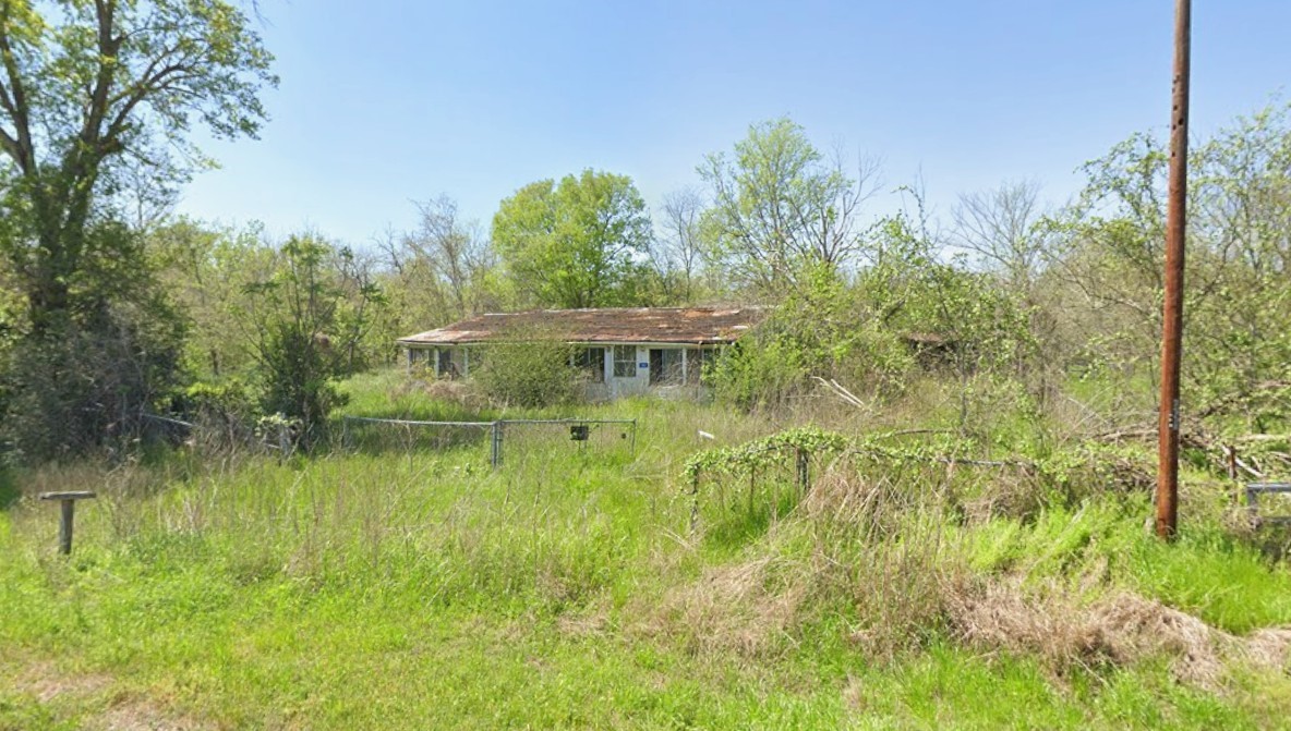 567 Antonio Martinez Street Property Photo 3