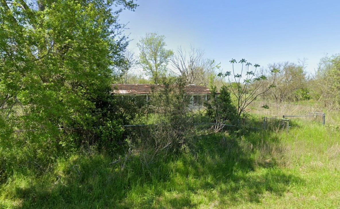 567 Antonio Martinez Street Property Photo 5