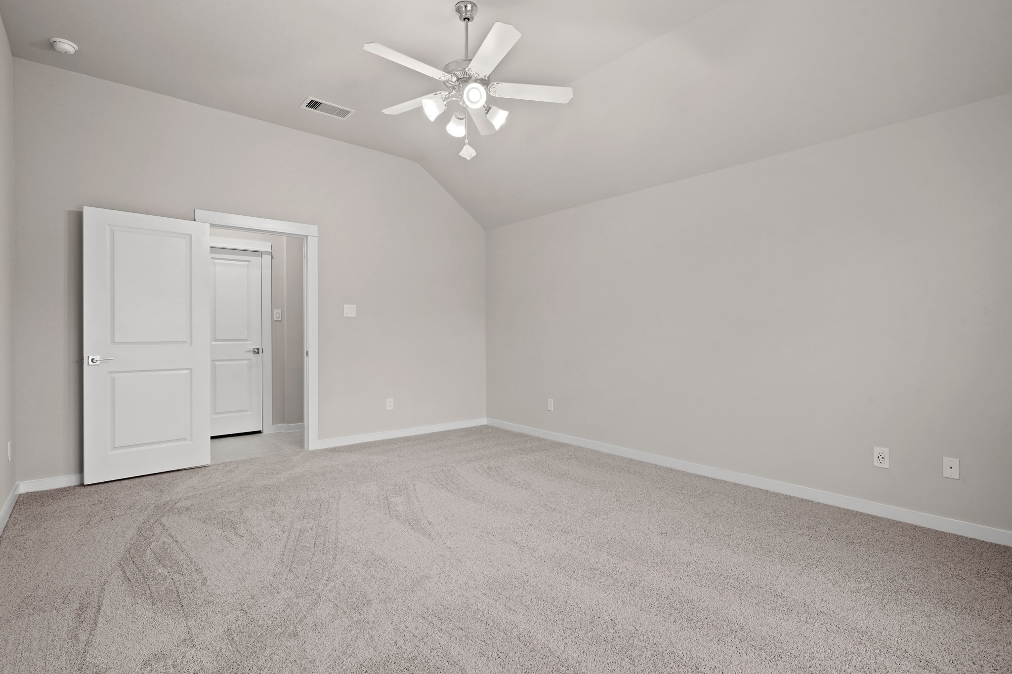 207 Little Dog Drive Property Photo 15